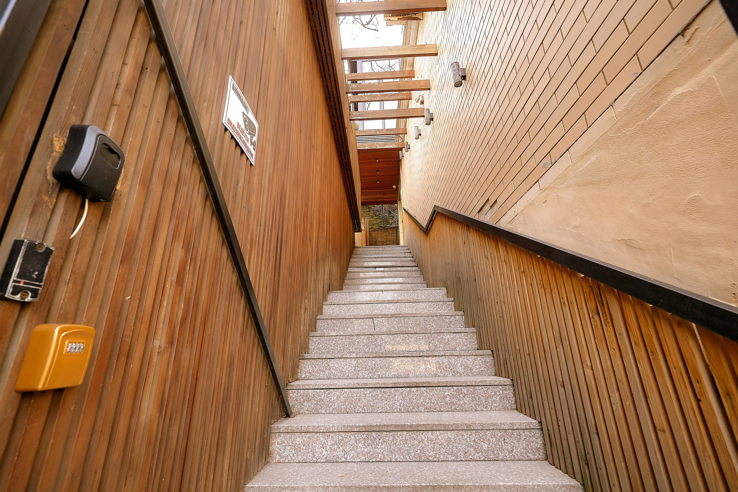 Портфолио по интерьерной и экстерьерной фотосъёмки: Апартаменты — Сочи. Фотограф Яковлев Роман — Красноярск