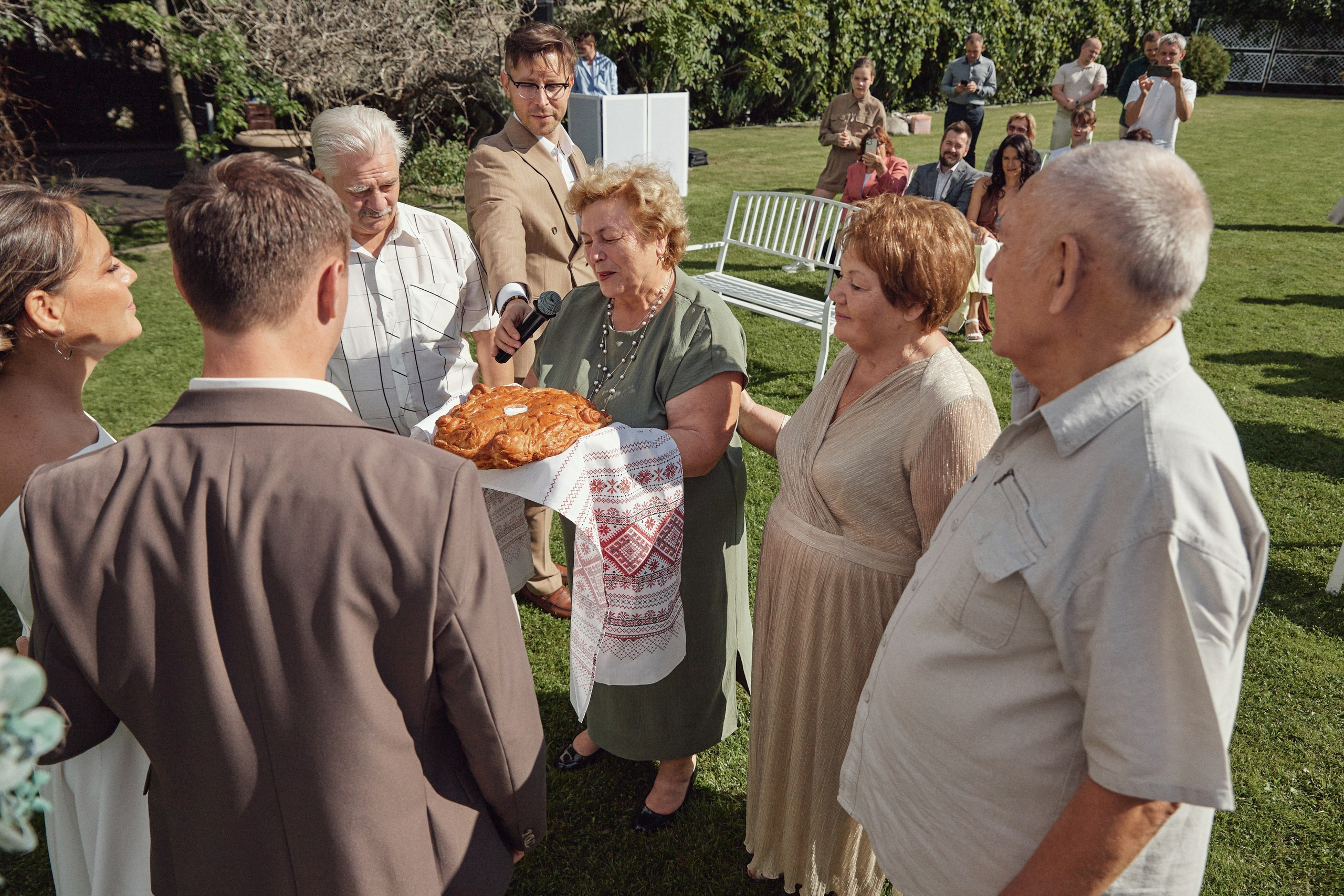 Счастье здесь. Свадебный фотограф Антон Артюшин. Работаю в Нижнем Новгороде и Москве