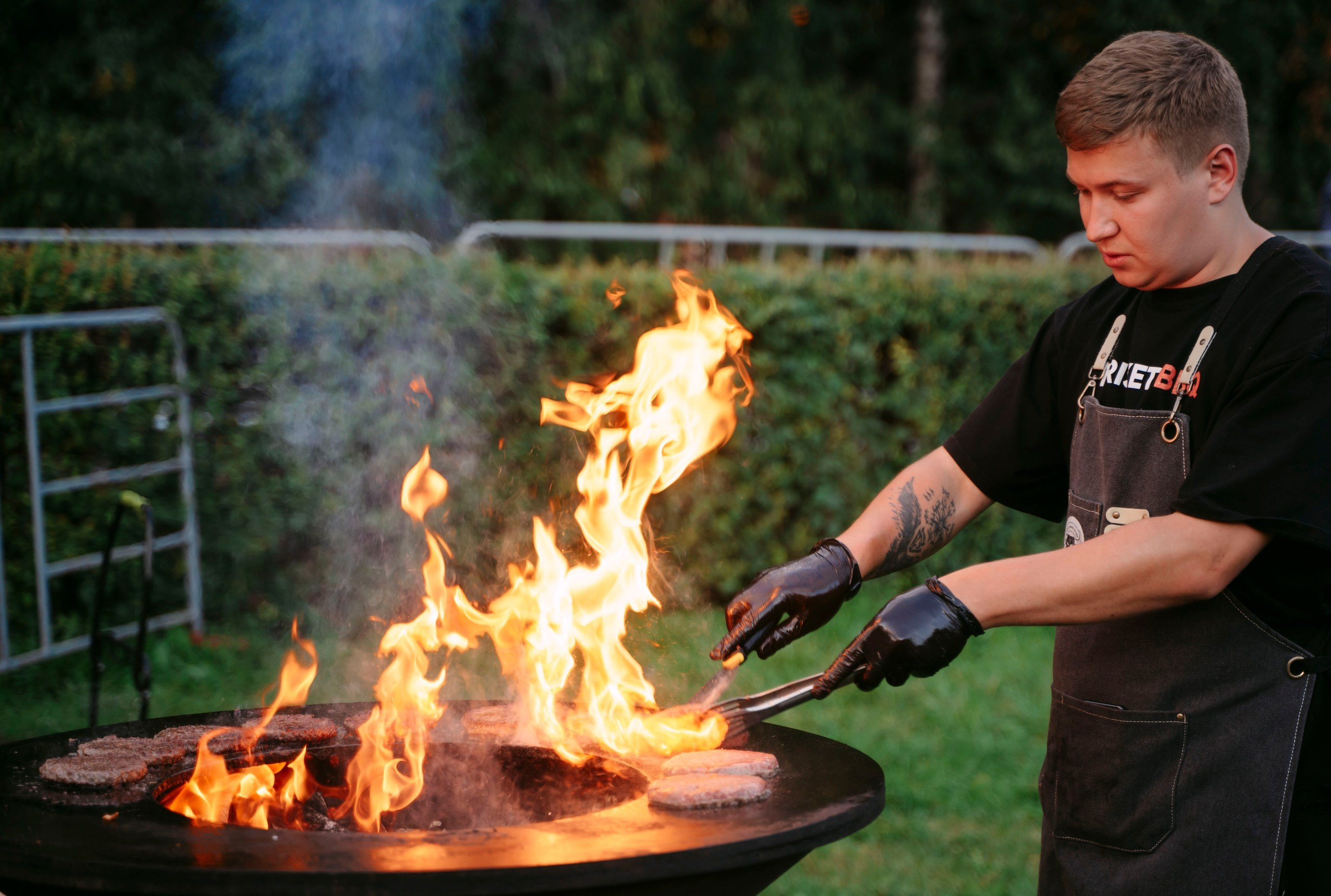 Альфа Ночной Гастромаркет. Саша Копылов, фотограф в Казани