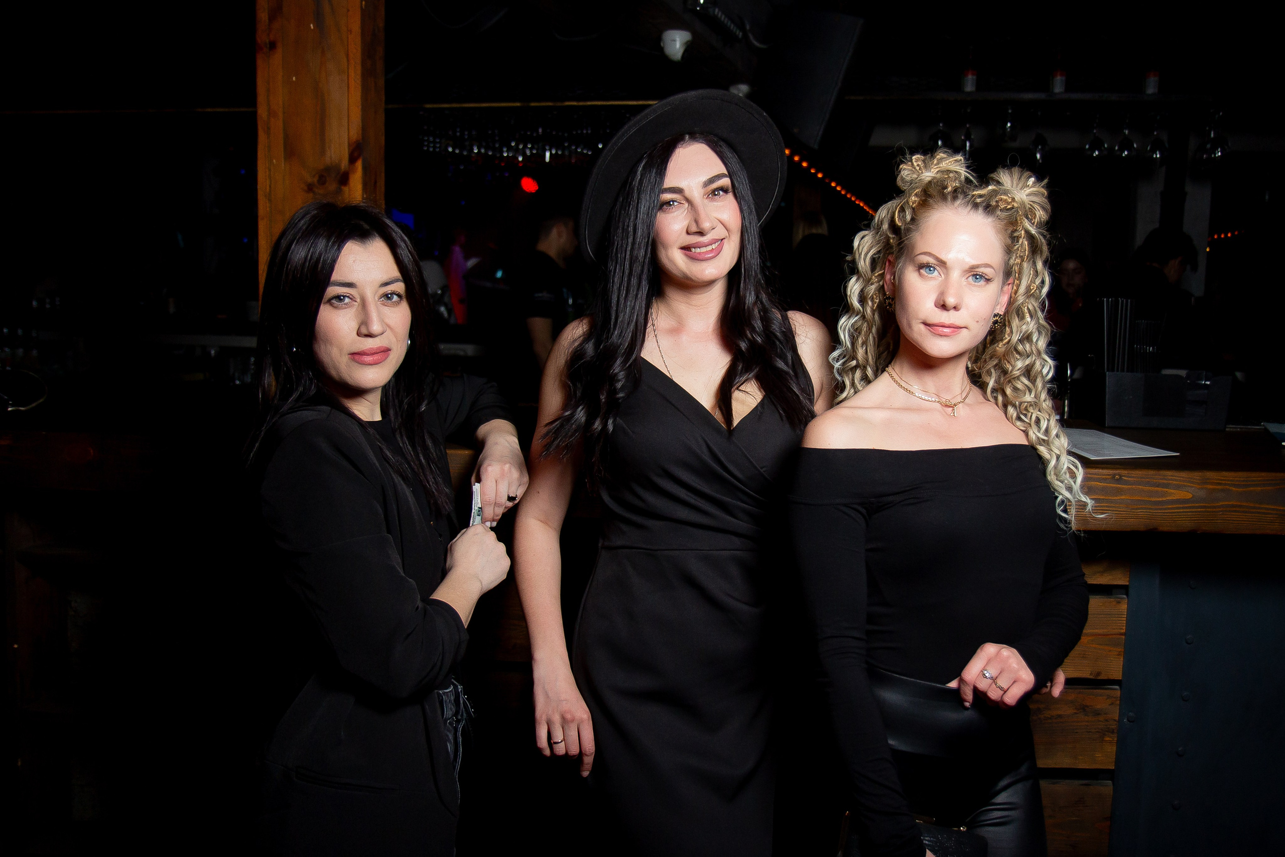 Концерт VA.NO | QUEST PISTOLS SHOW. Репортажный фотограф в Ялте Алексей Семёнов