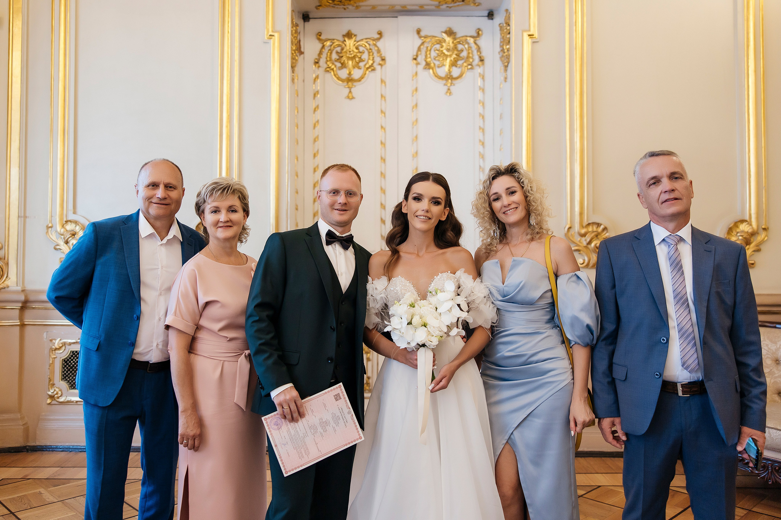 Брызги шампанского. Фотограф в Санкт Петербурге Колантаева Карина