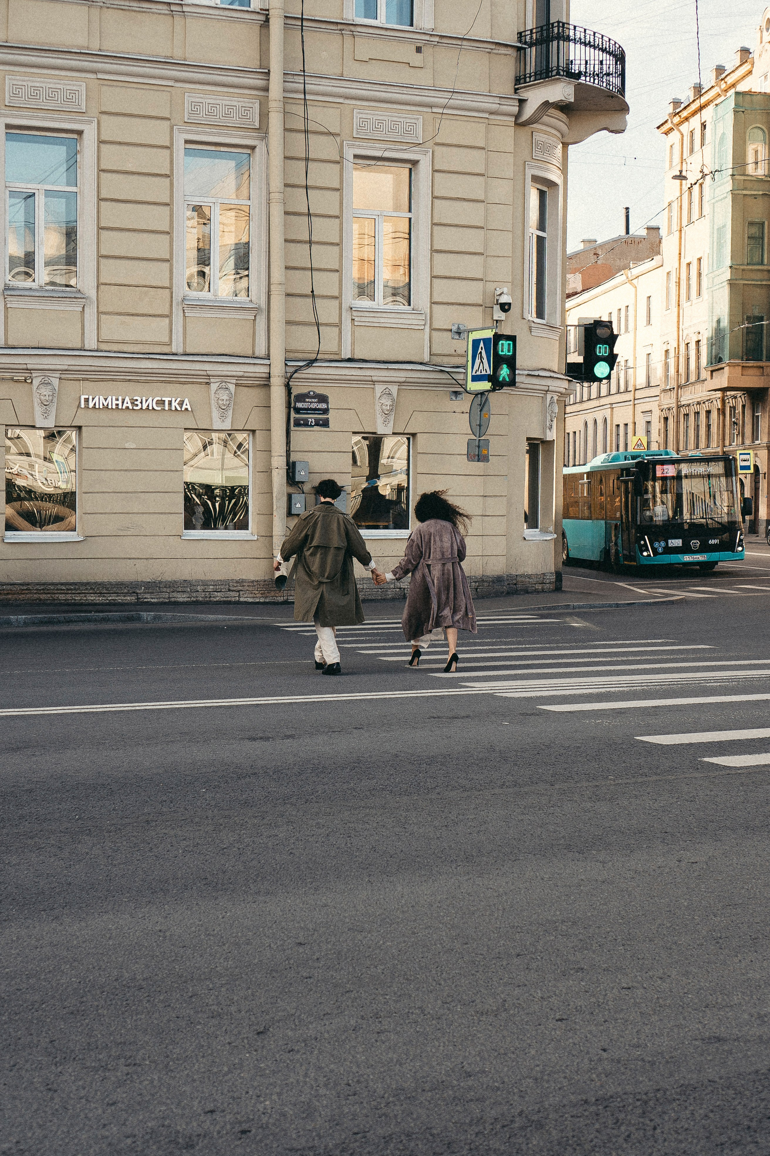 СВАДЕБНАЯ ПРОГУЛКА ПО ПЕТРОГРАДКЕ ВЕСНОЙ. СВАДЕБНАЯ ФОТОСЕССИИЯ НА ПЕТРОГРАДКЕ. Профессиональный фотограф, Санкт-Петербург — Виктория Богомолова