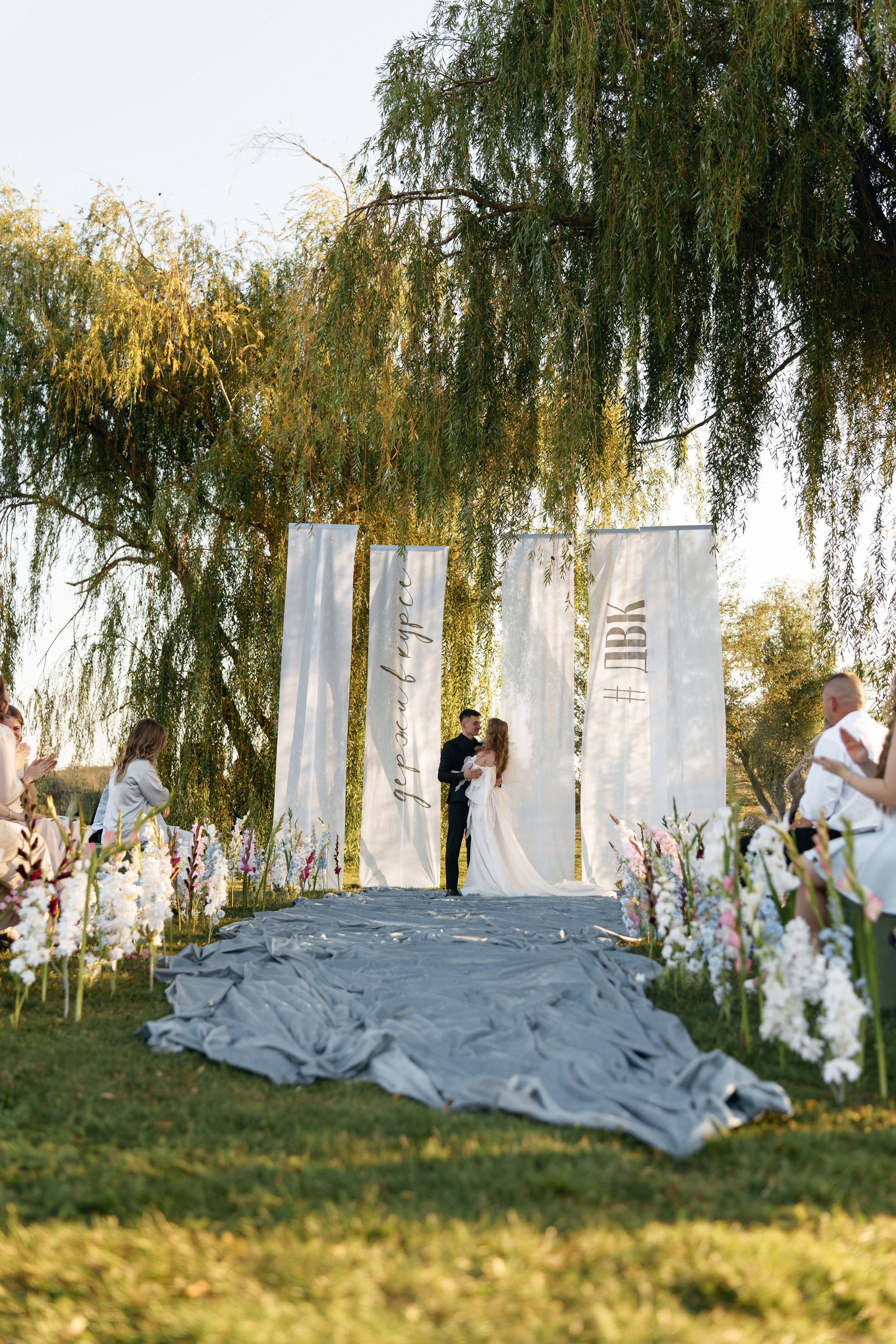 Держи в курсе (ДВК). Свадебный фотограф в Ростовe-на-Дону Анастасия Прутова