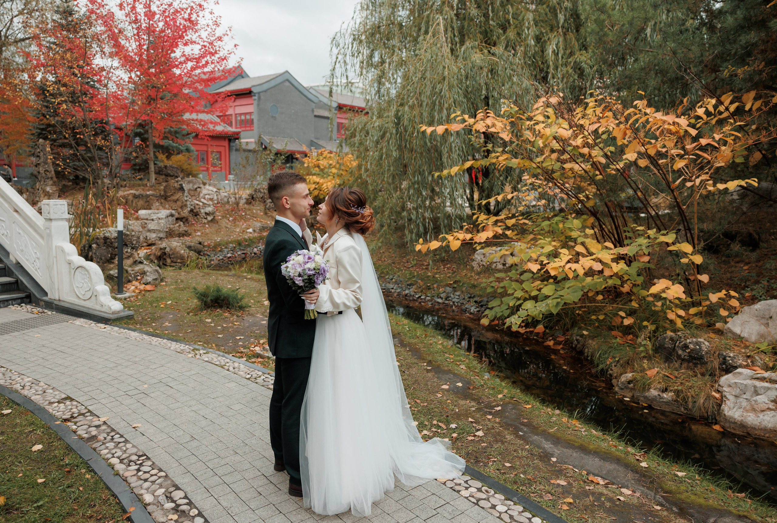 Константин и Дарья, ЗАГС ВДНХ, отель Soluxe, ресторан «Антик». Свадебный и репортажный фотограф (Москва, Королев и другие)