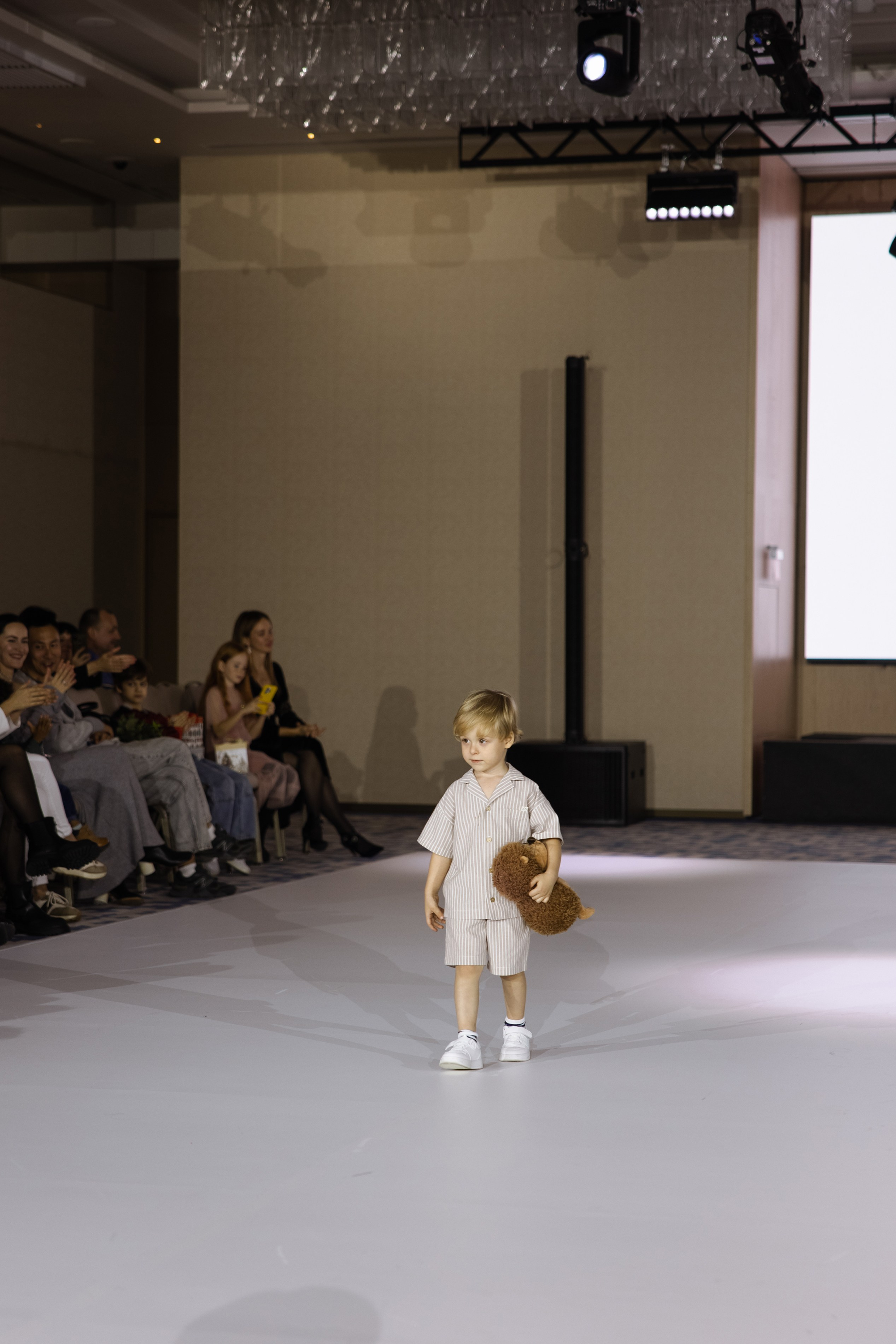 Fashion Show. Модельное Агентство Alma Model Management