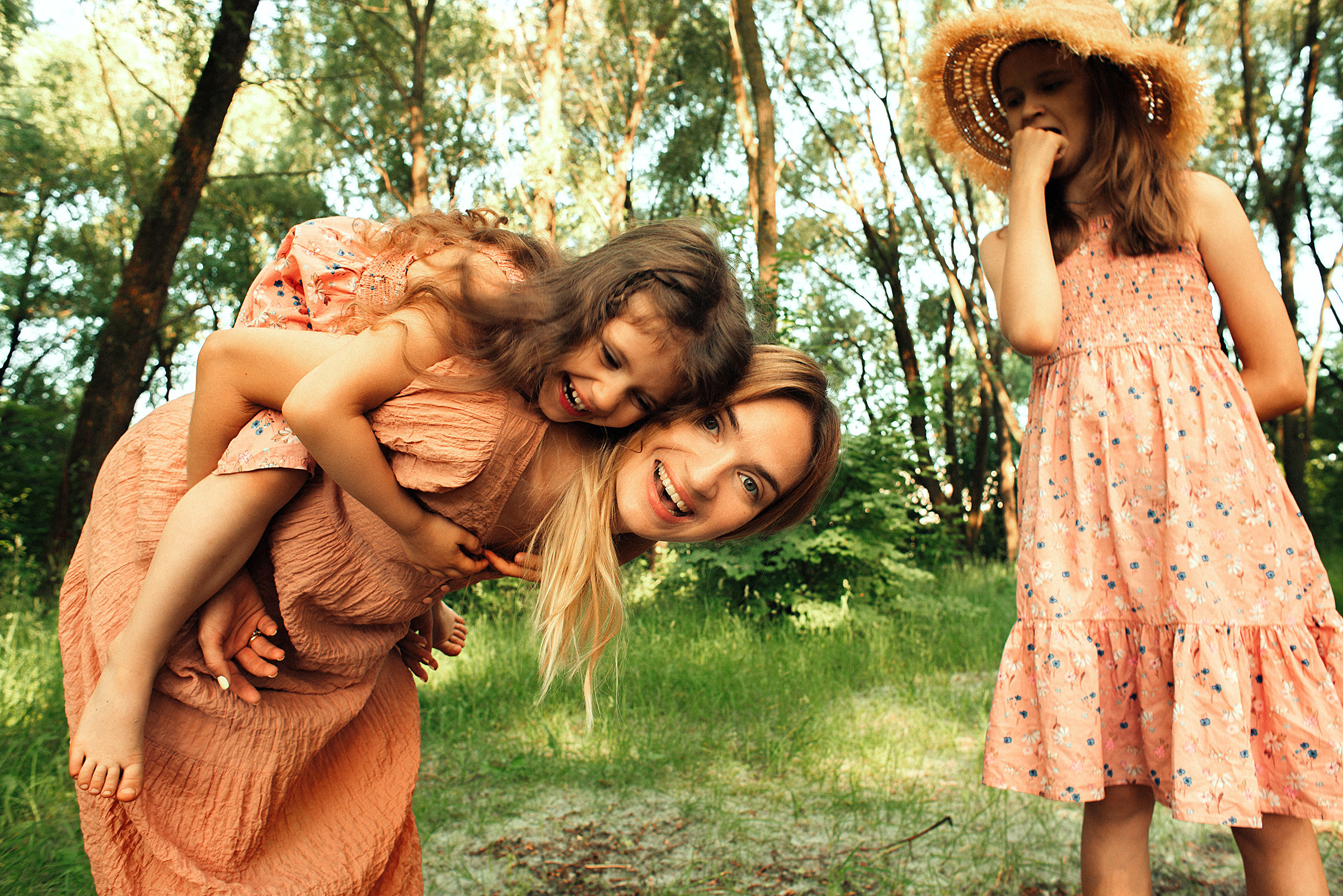 Катя и ее девочки. Фотограф Шудра Яна