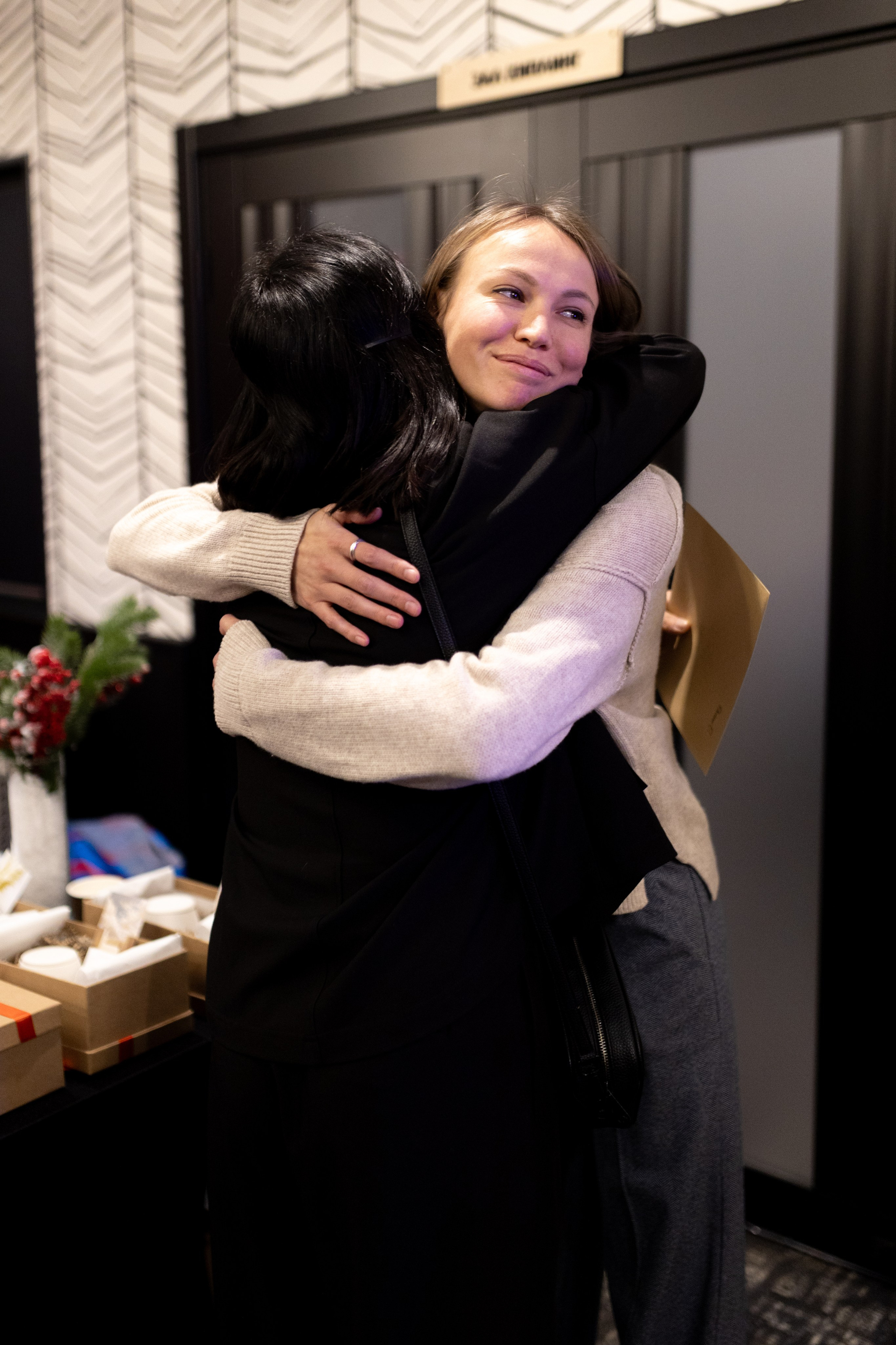 Большой разговор: А можно не надо?. Свадебный фотограф | Москва