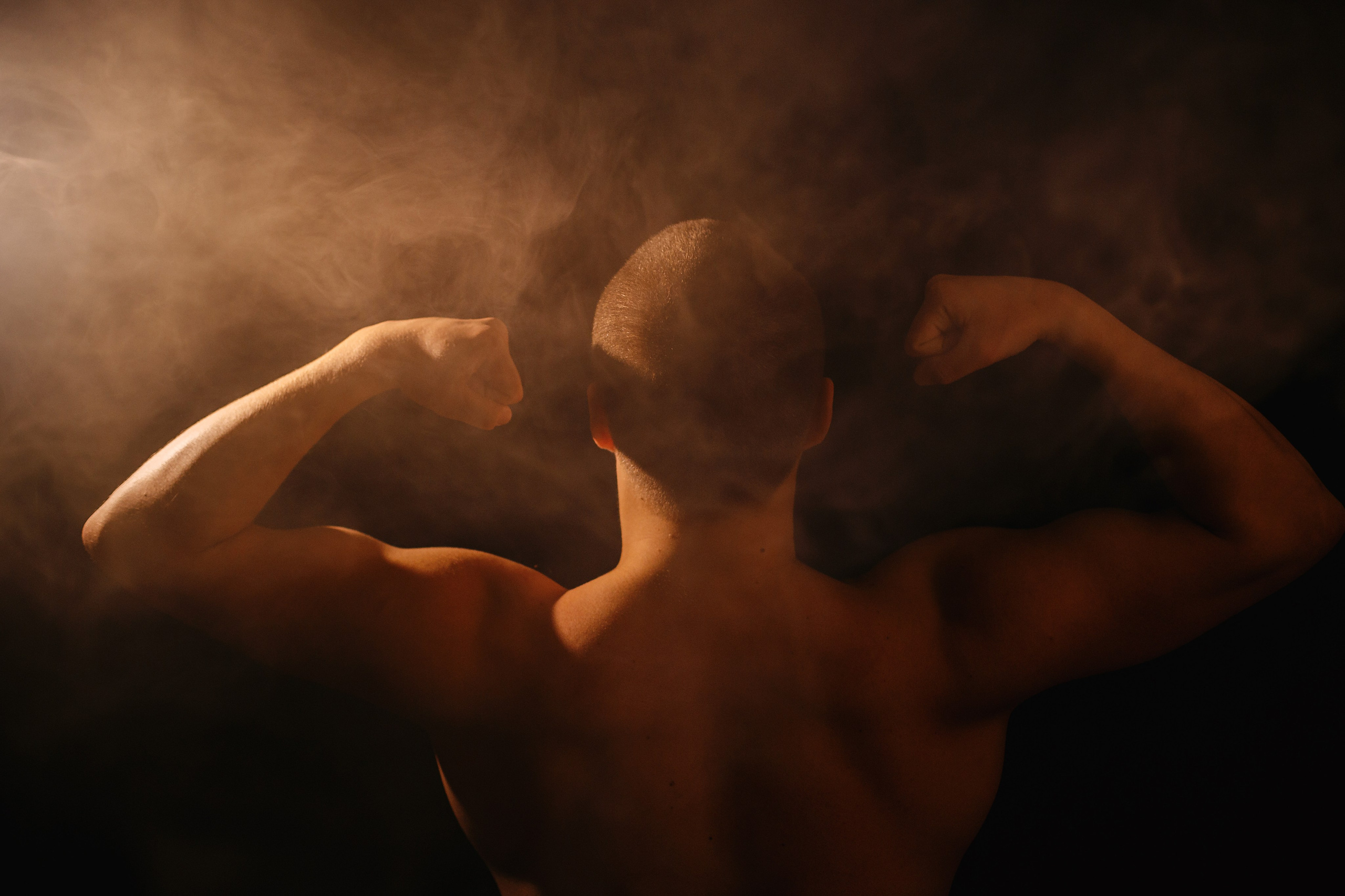 Съемка парня. Выпускные альбомы Искитим, Бердск и Новосибирск Крюкова Елена