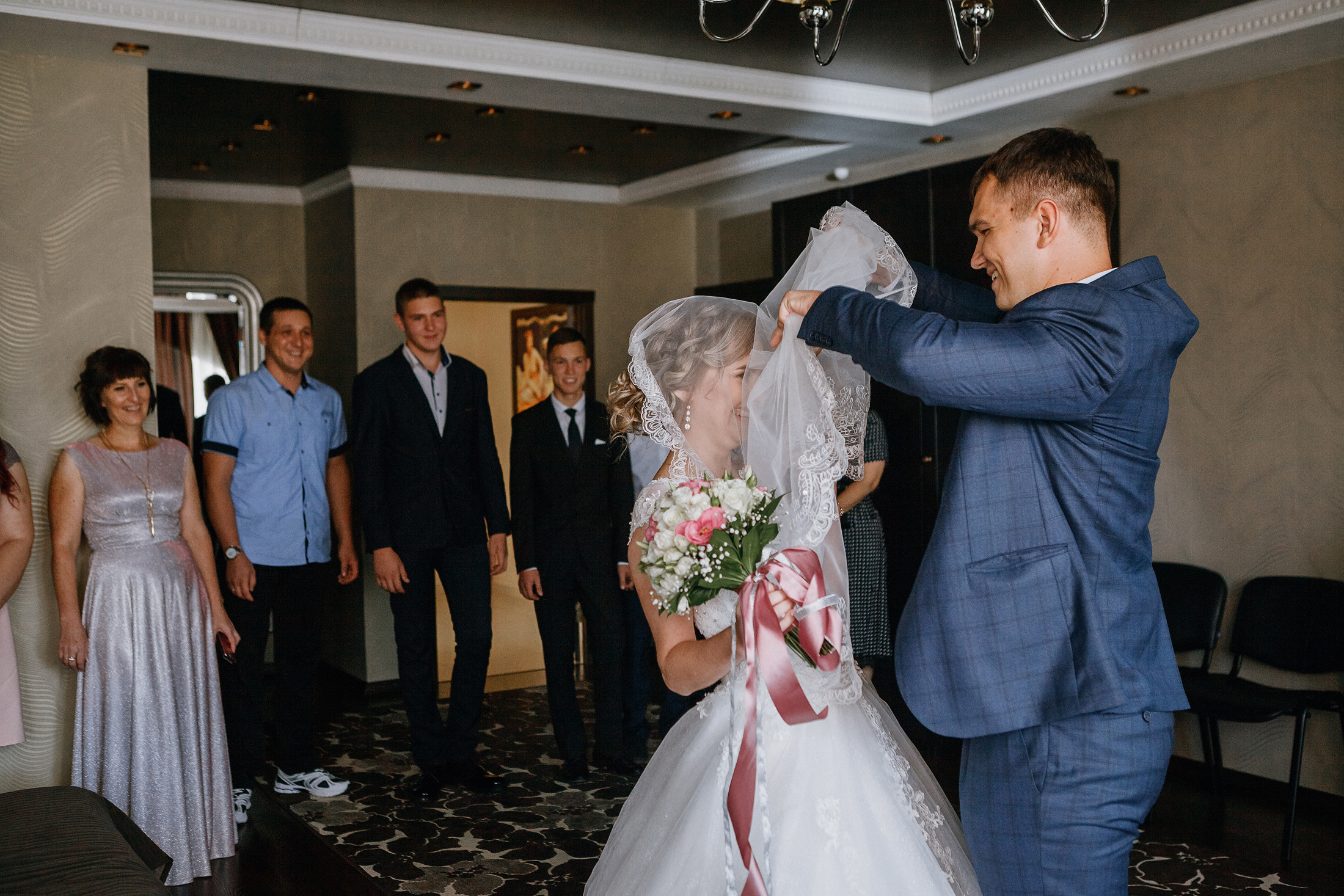 Даниил и Вероника. Фотографы в городе Волгограде — Людмила Агеева и Алексей Околелов