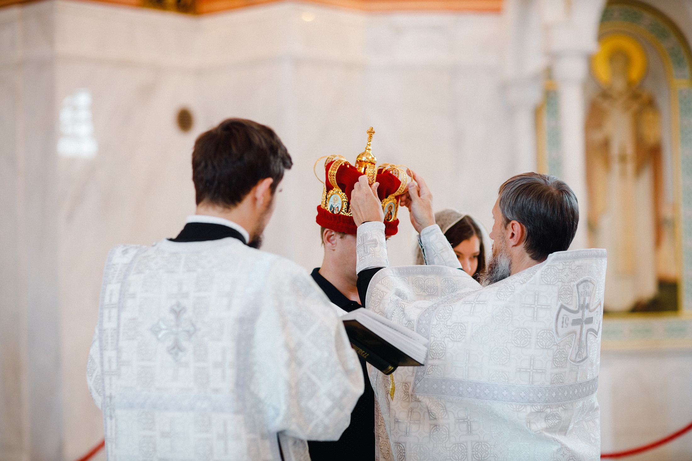 Собор Александра Невского. Венчание. Алексей и Кристина. Фотографы в городе Волгограде — Людмила Агеева и Алексей Околелов
