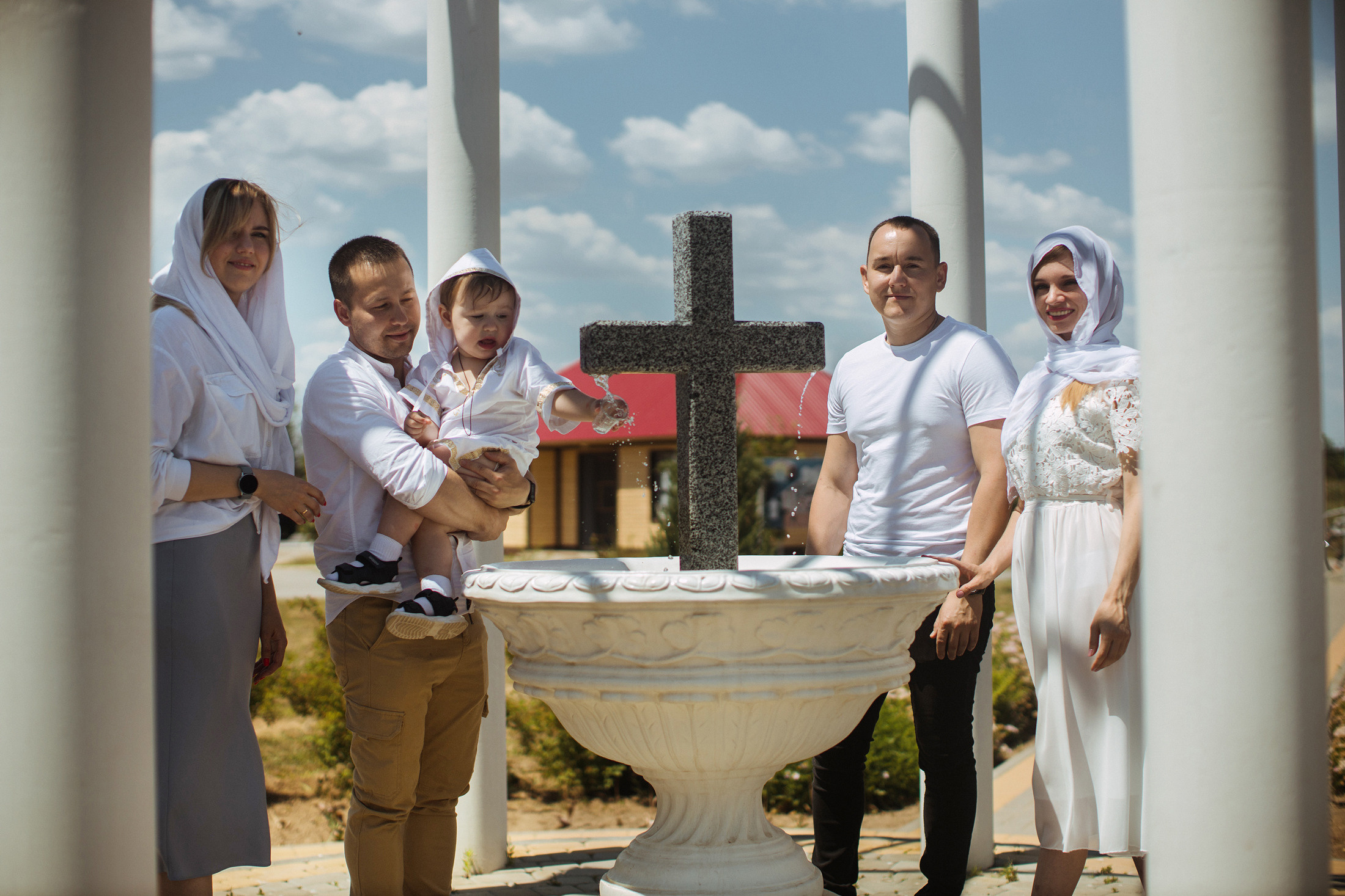 Собор Иоанна Богослова. г. Волжский Крещение Артема. Фотографы в городе Волгограде — Людмила Агеева и Алексей Околелов