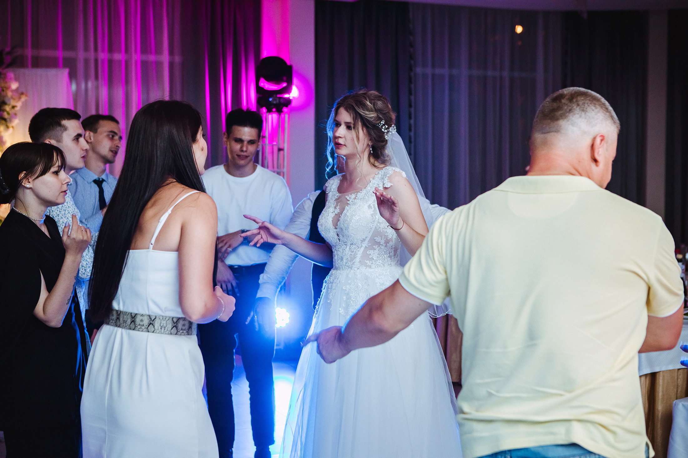 Анна и Егор. Фотографы в городе Волгограде — Людмила Агеева и Алексей Околелов