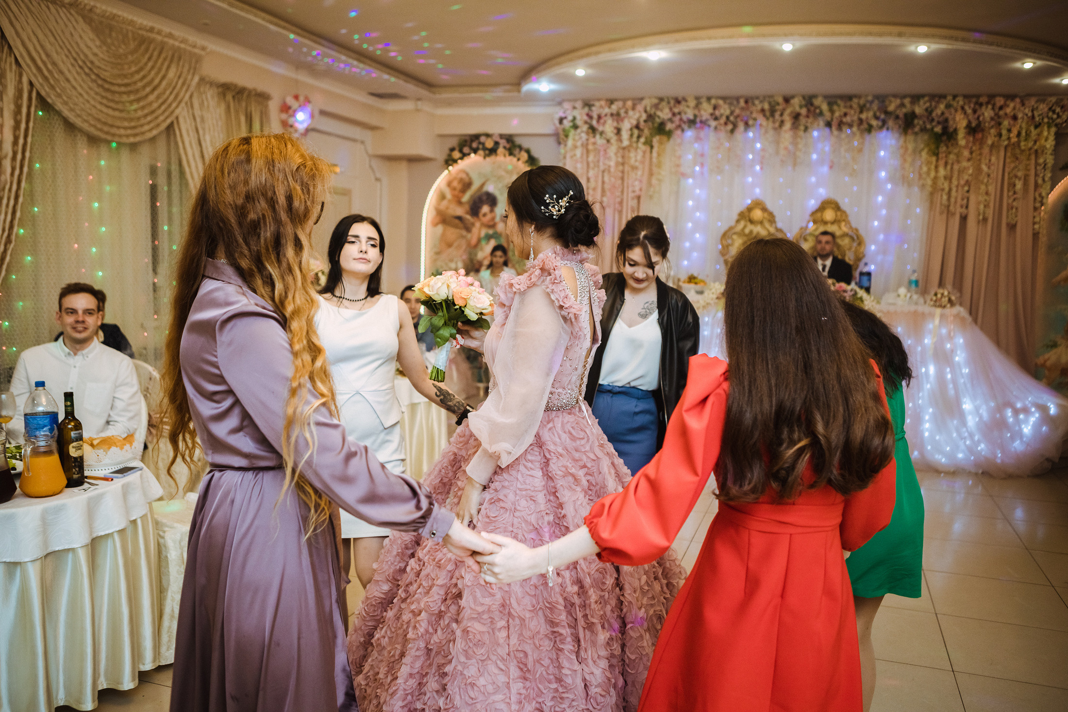 Кирилл и Амина. Фотографы в городе Волгограде — Людмила Агеева и Алексей Околелов