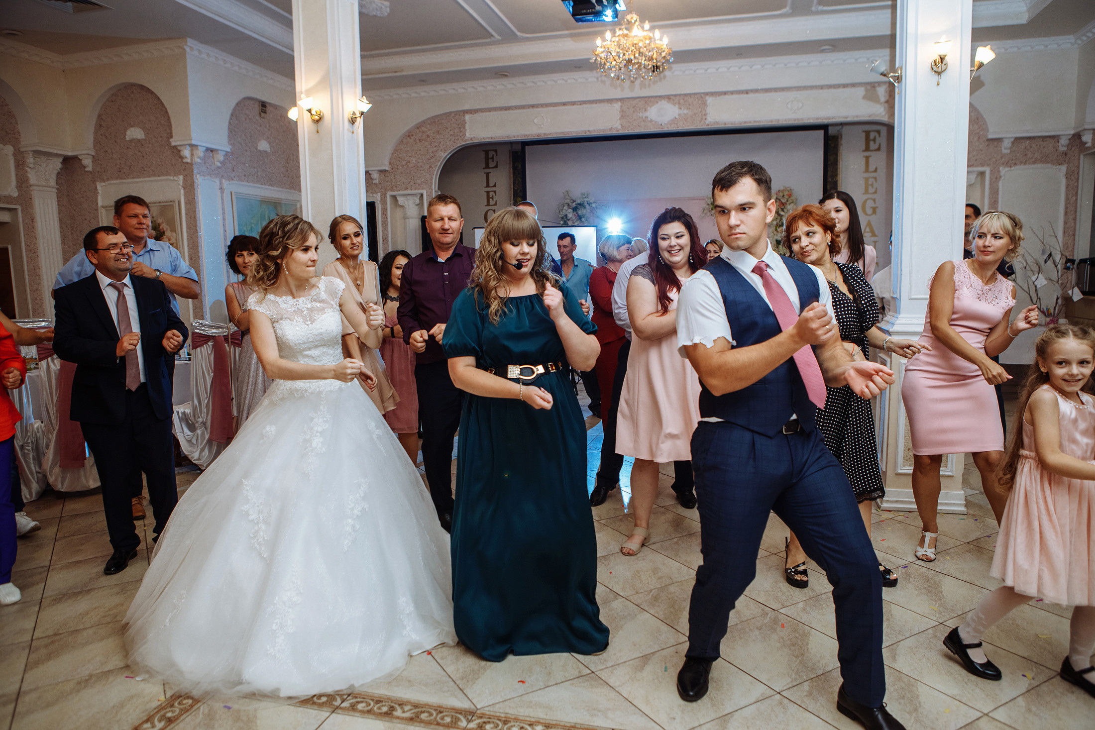 Даниил и Вероника. Фотографы в городе Волгограде — Людмила Агеева и Алексей Околелов