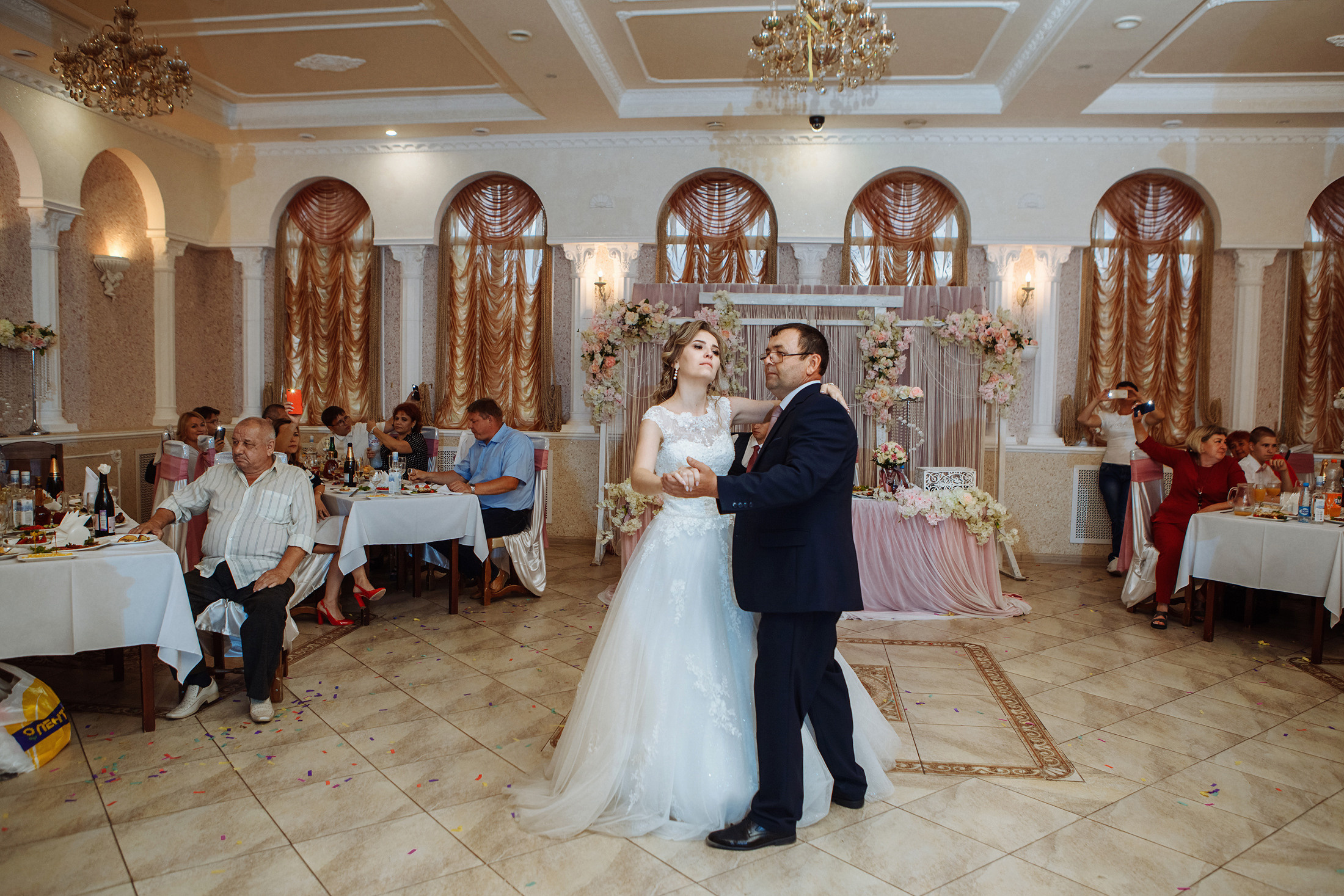 Даниил и Вероника. Фотографы в городе Волгограде — Людмила Агеева и Алексей Околелов