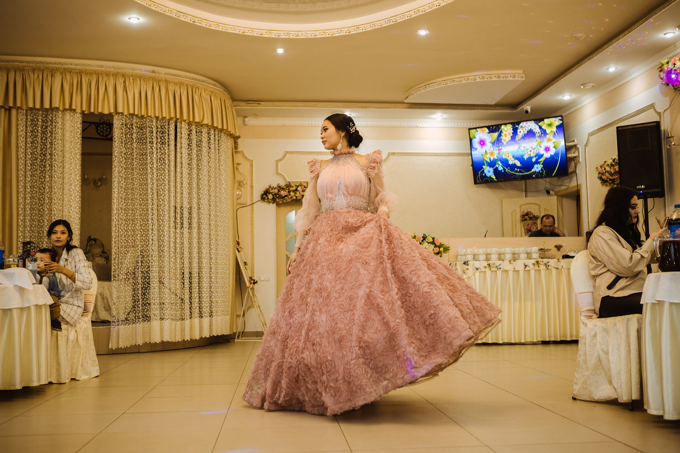 Кирилл и Амина. Фотографы в городе Волгограде — Людмила Агеева и Алексей Околелов