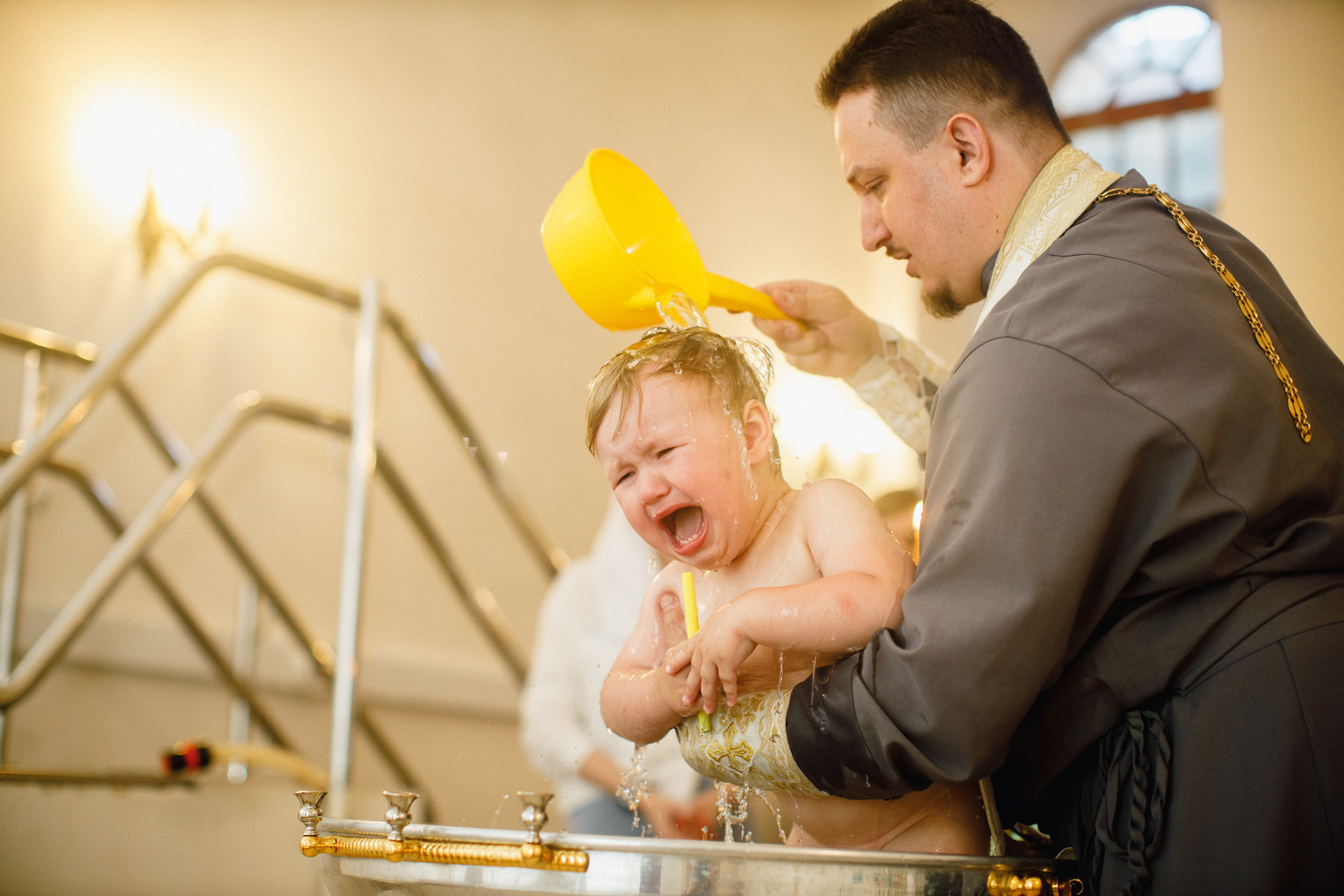 Собор Иоанна Богослова. г. Волжский Крещение Артема. Фотографы в городе Волгограде — Людмила Агеева и Алексей Околелов