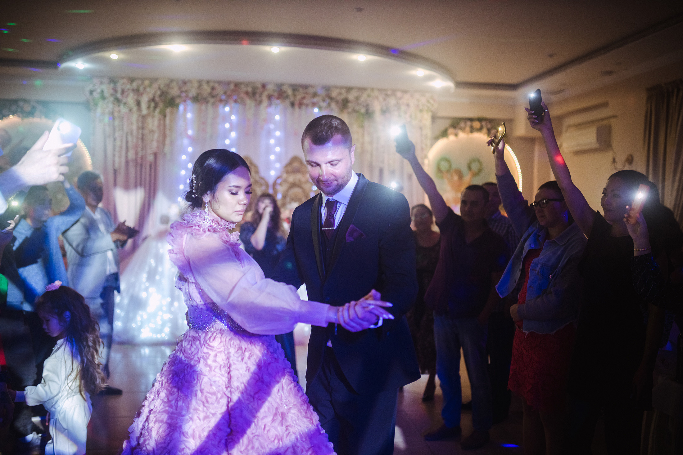 Кирилл и Амина. Фотографы в городе Волгограде — Людмила Агеева и Алексей Околелов