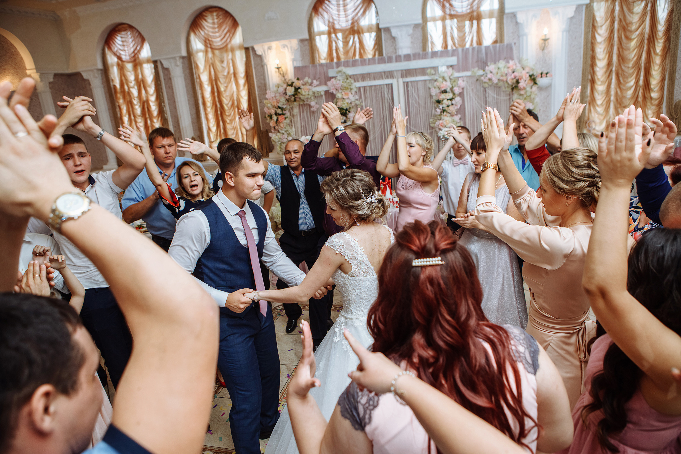 Даниил и Вероника. Фотографы в городе Волгограде — Людмила Агеева и Алексей Околелов