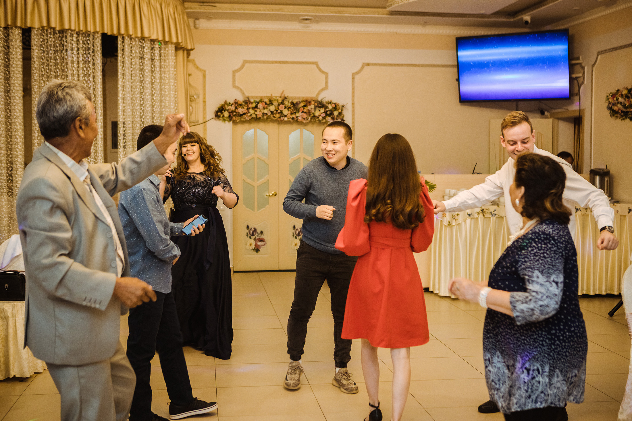 Кирилл и Амина. Фотографы в городе Волгограде — Людмила Агеева и Алексей Околелов