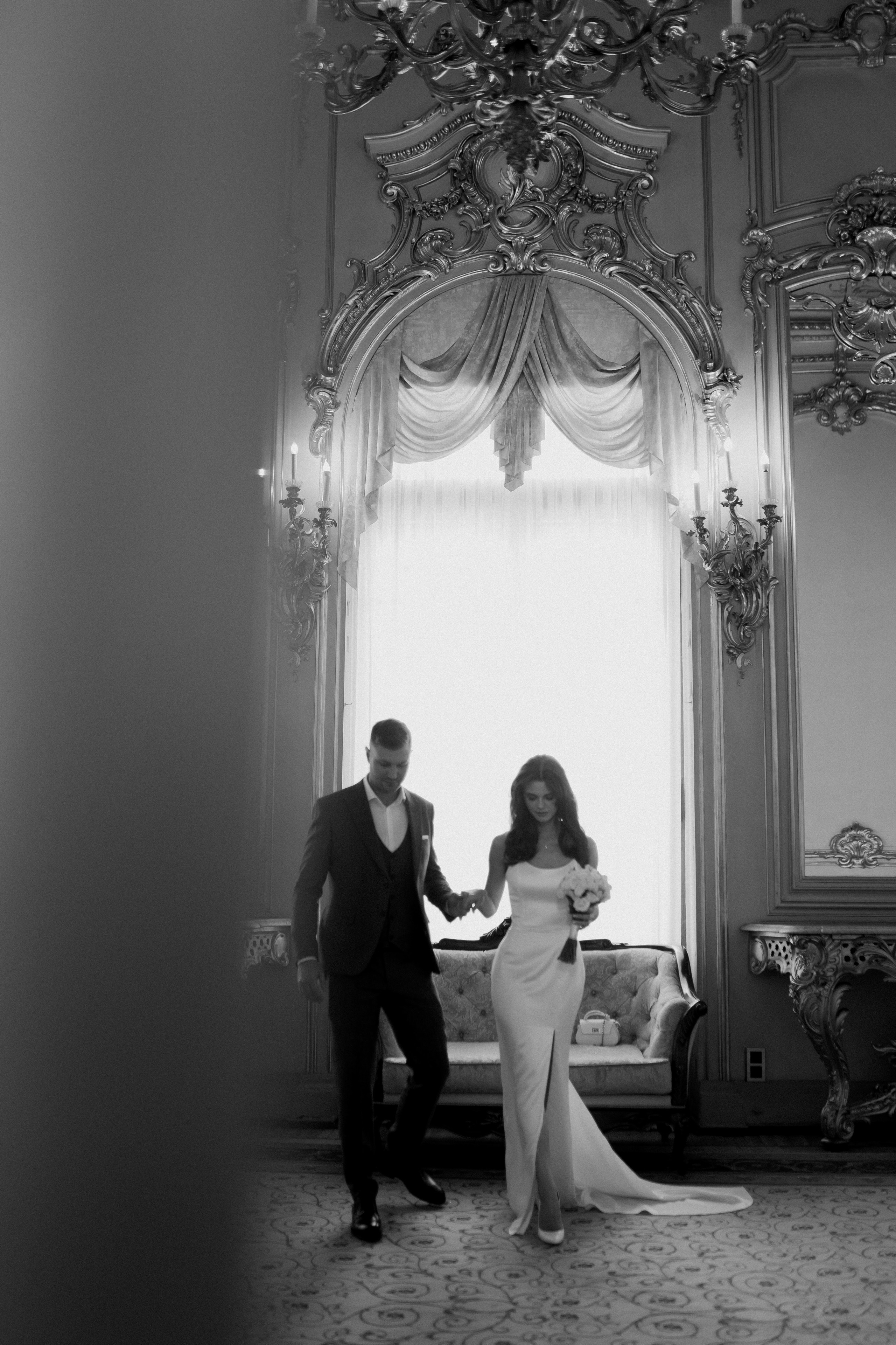 ···. Свадебный фотограф в Санкт-Петербурге Александра Чукавина