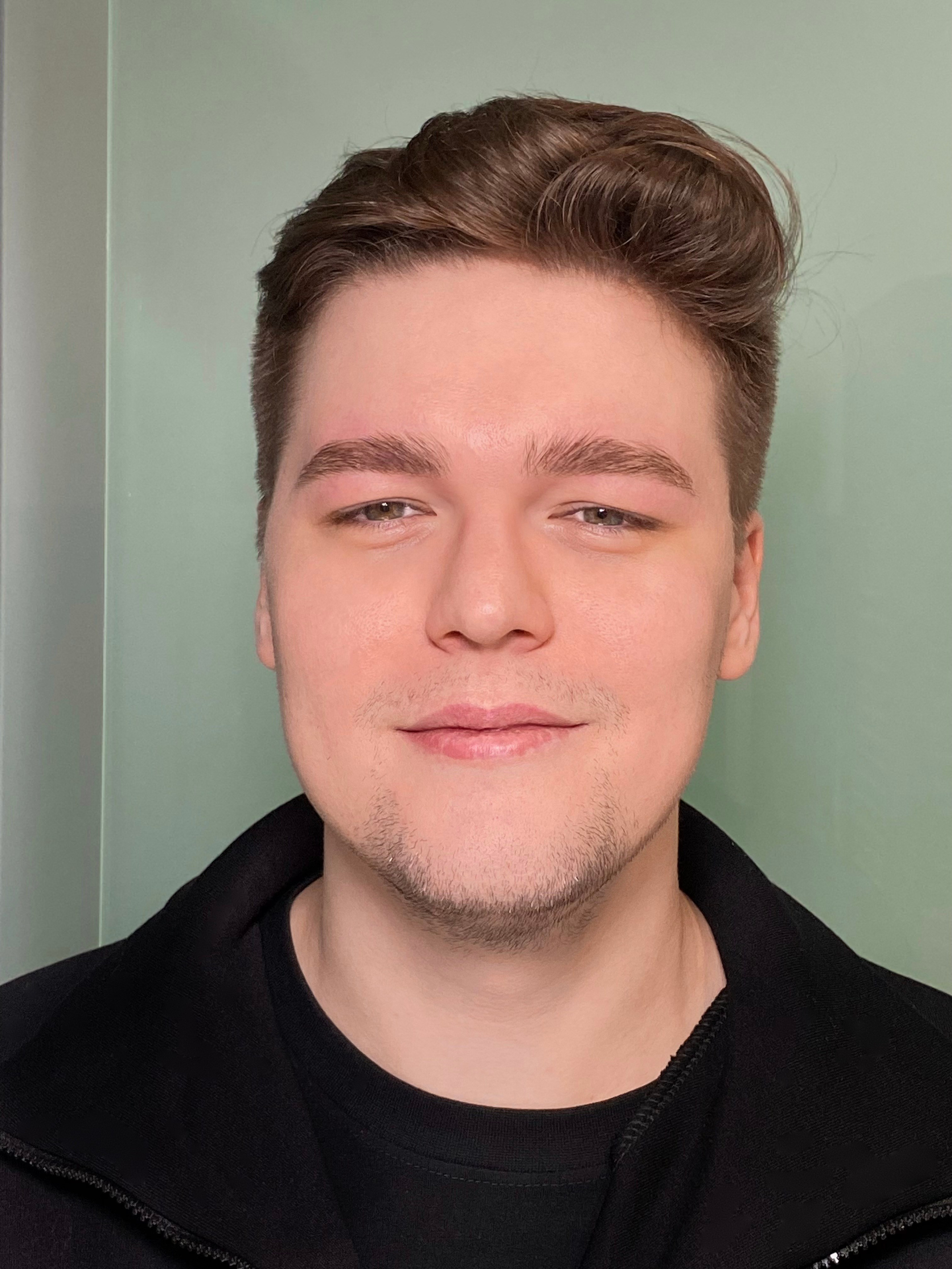 БРОВИ И РЕСНИЦЫ МОСКВА. СВАДЕБНЫЙ ВИЗАЖИСТ-СТИЛИСТ В МОСКВЕ ПРИЧЕСКИ МАКИЯЖ БРОВИ ВЫЕЗД