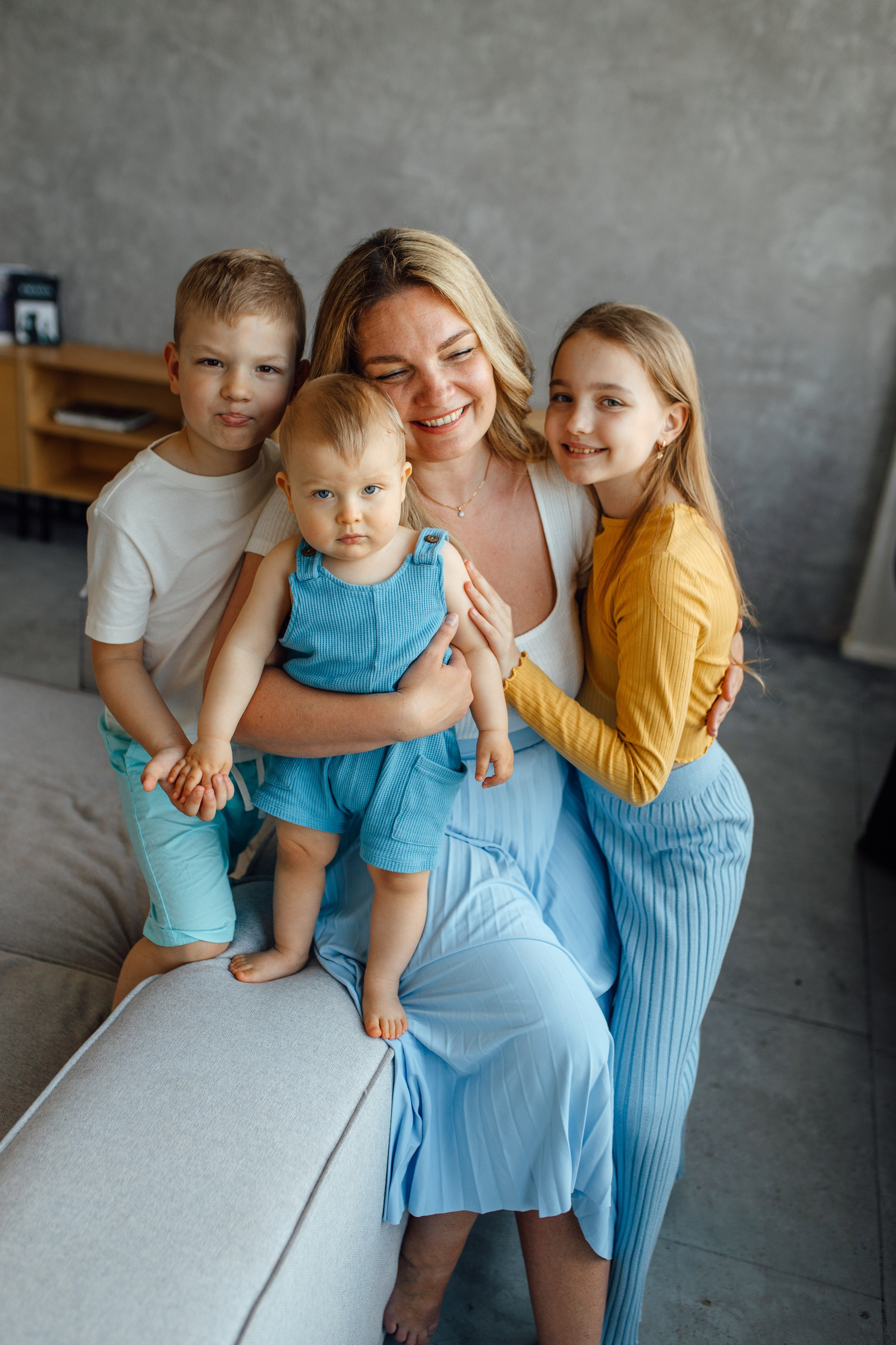 Семейная, апрель 24