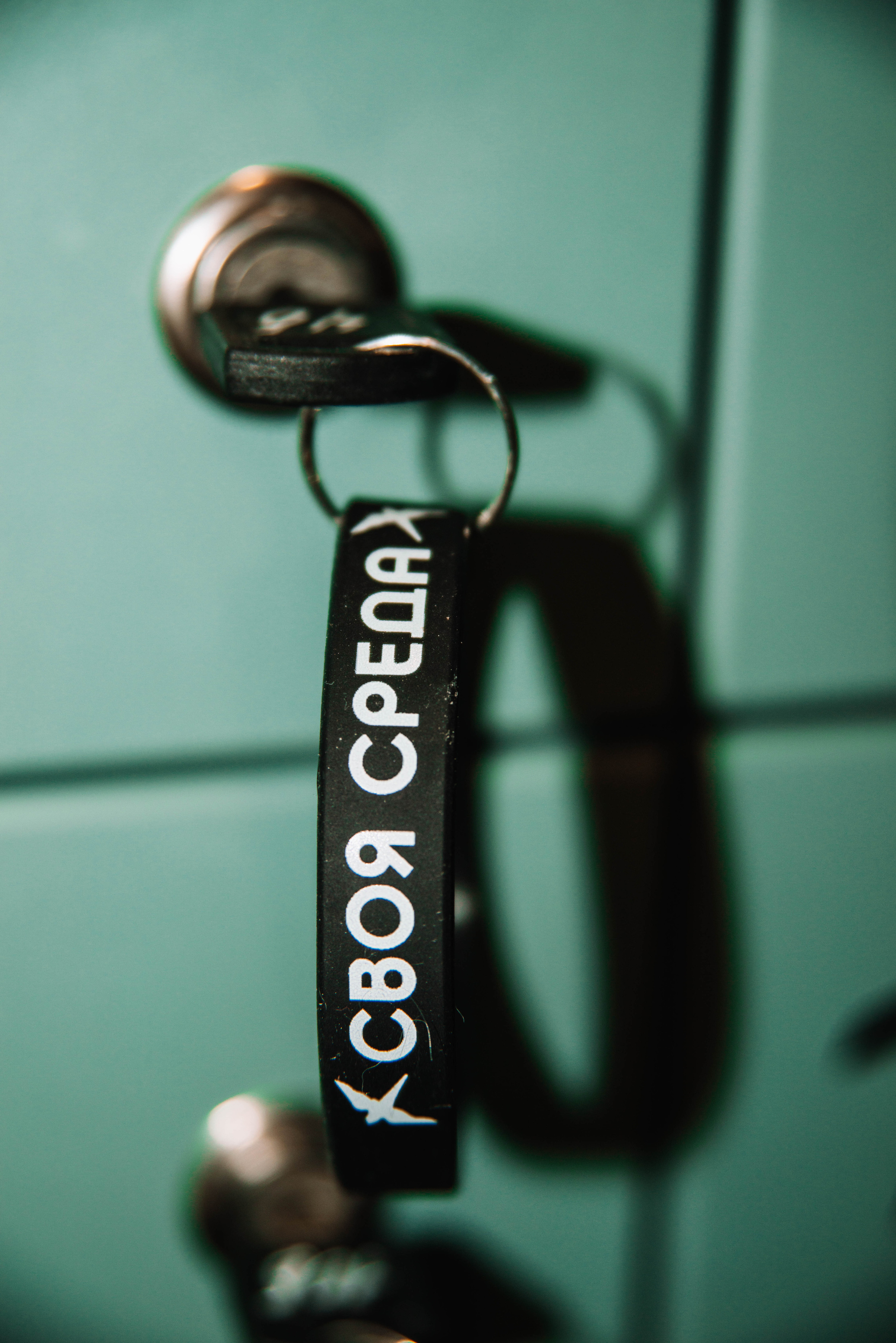 Визуал для клубного пространства «Своя среда». Ксения Glossa. Портретный и репортажный фотограф в Самаре