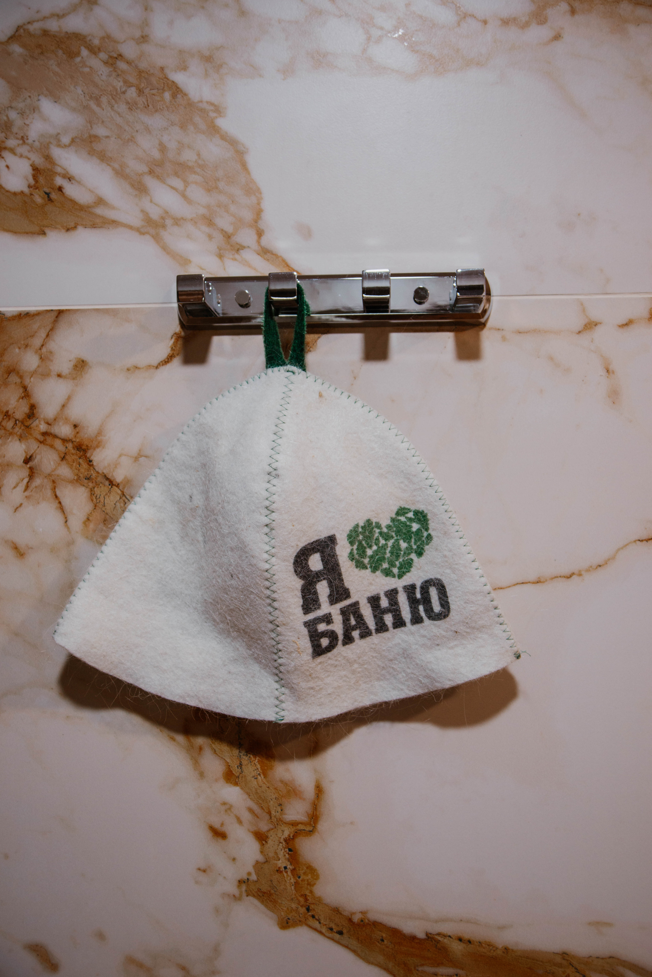 Визуал для клубного пространства «Своя среда». Ксения Glossa. Портретный и репортажный фотограф в Самаре