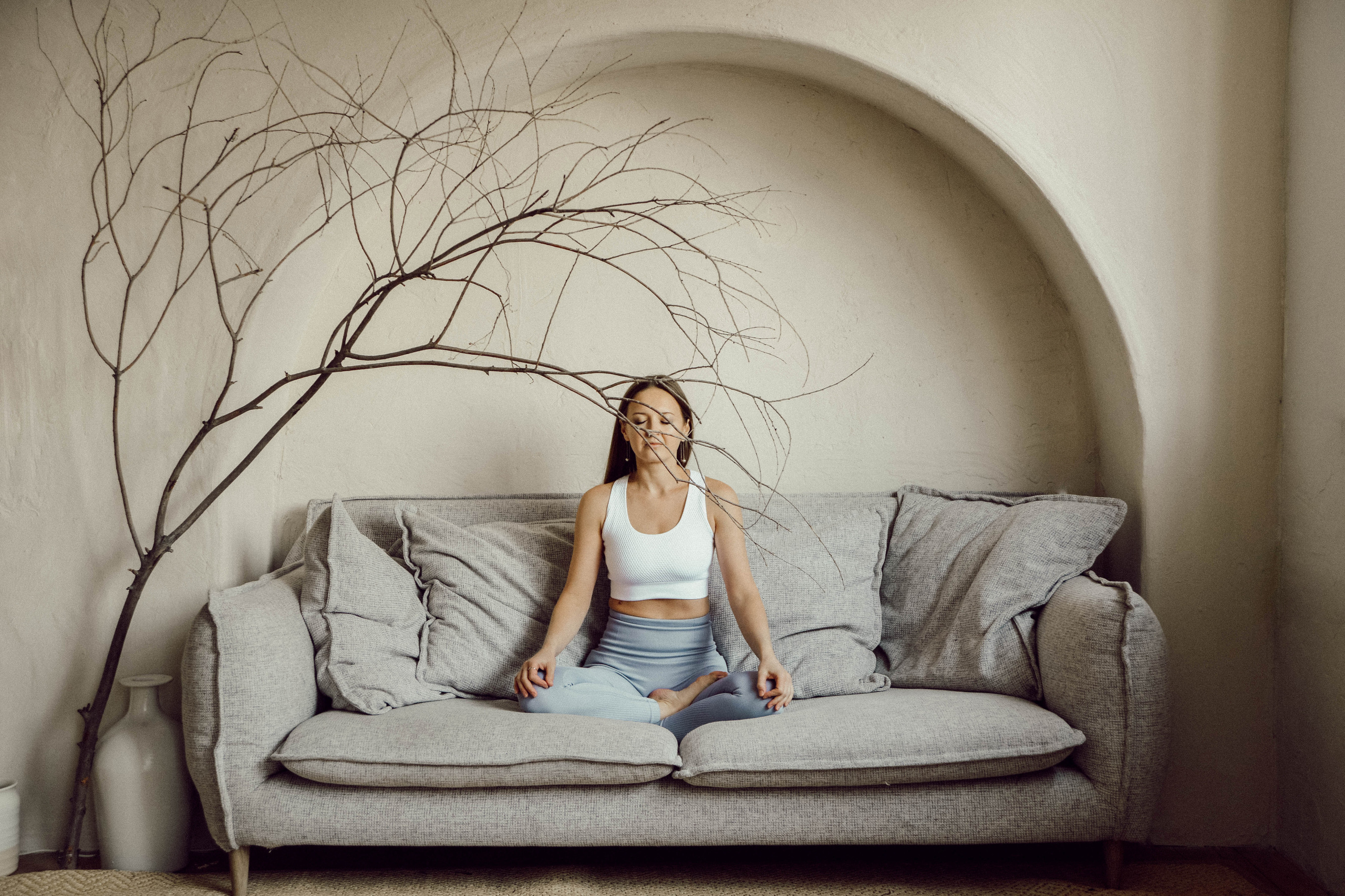 Контентная фотосессия для тренера по йоге. Ксения Glossa. Портретный и репортажный фотограф в Самаре