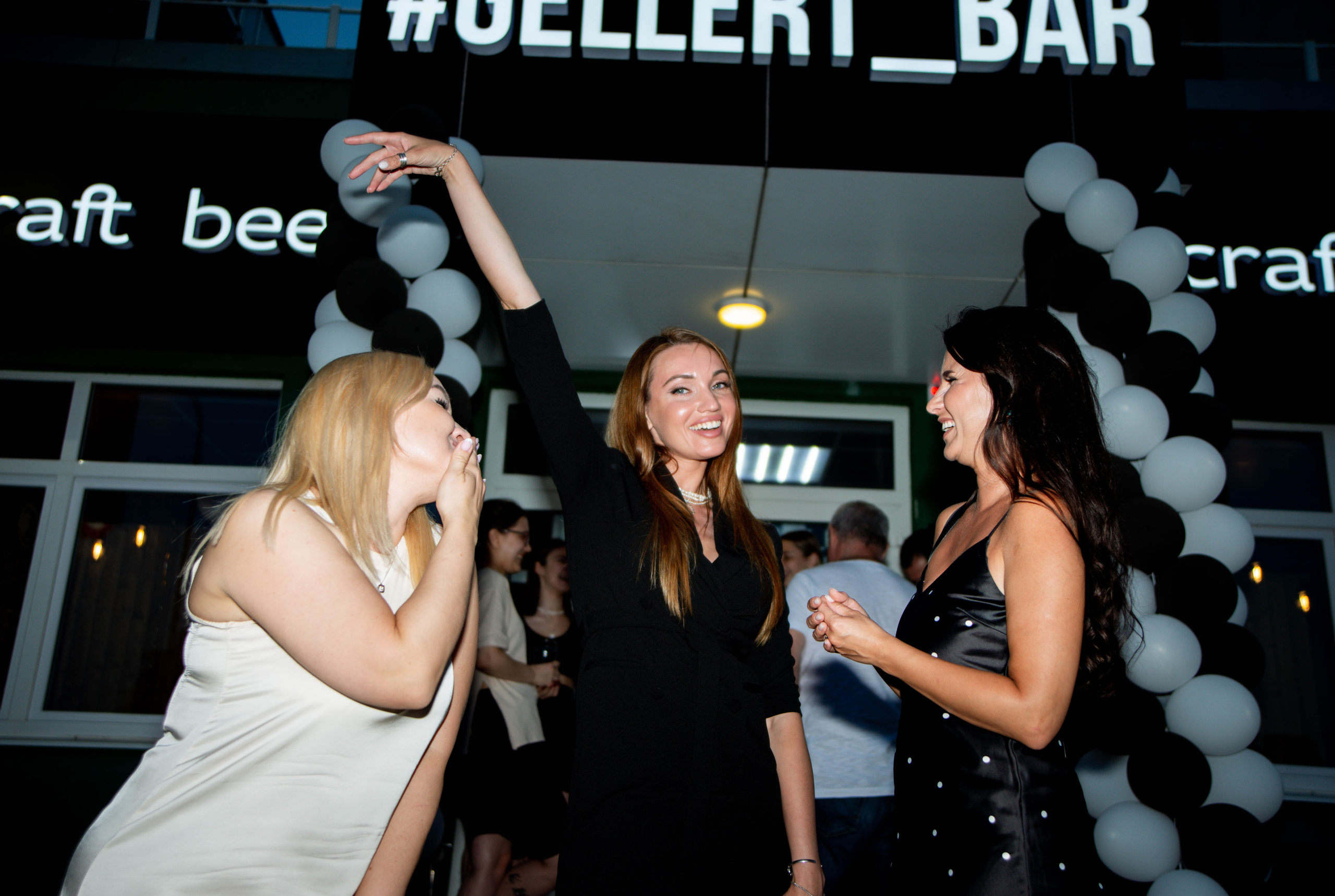 Открытие бара Gellert. Ксения Glossa. Портретный и репортажный фотограф в Самаре