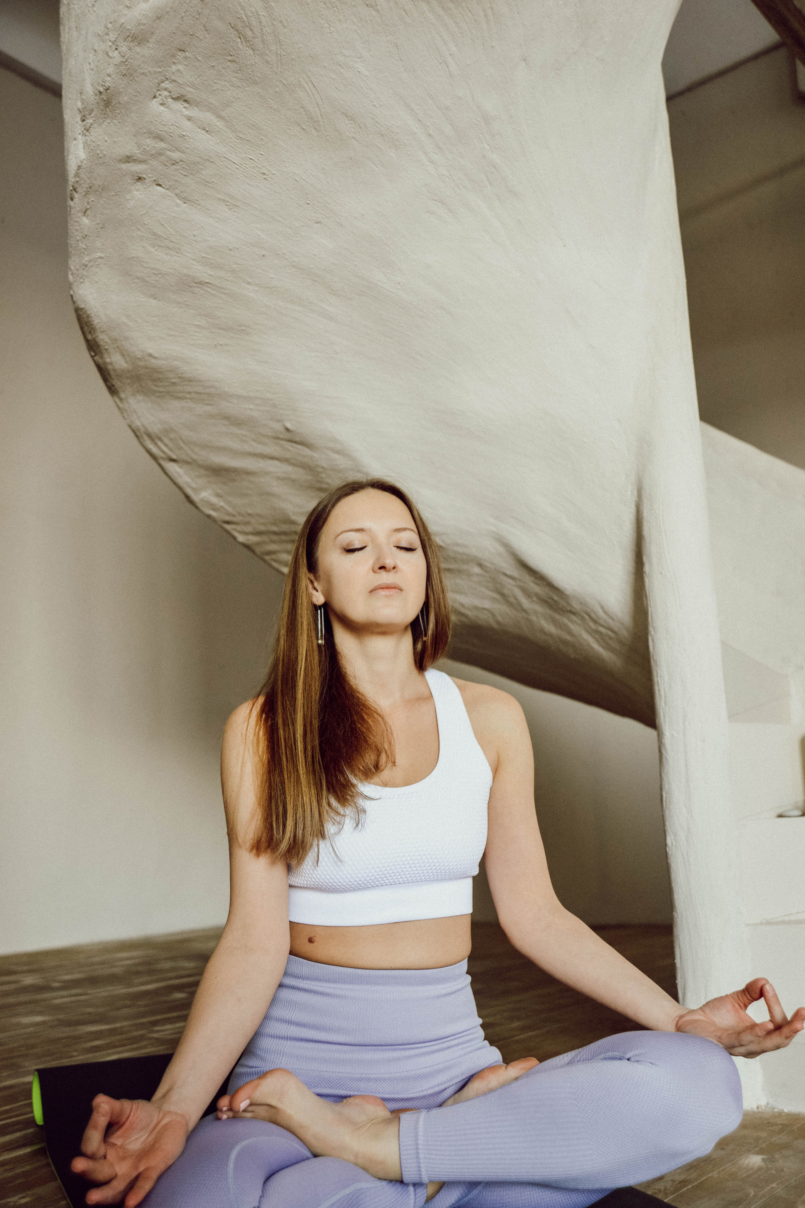 Контентная фотосессия для тренера по йоге. Ксения Glossa. Портретный и репортажный фотограф в Самаре