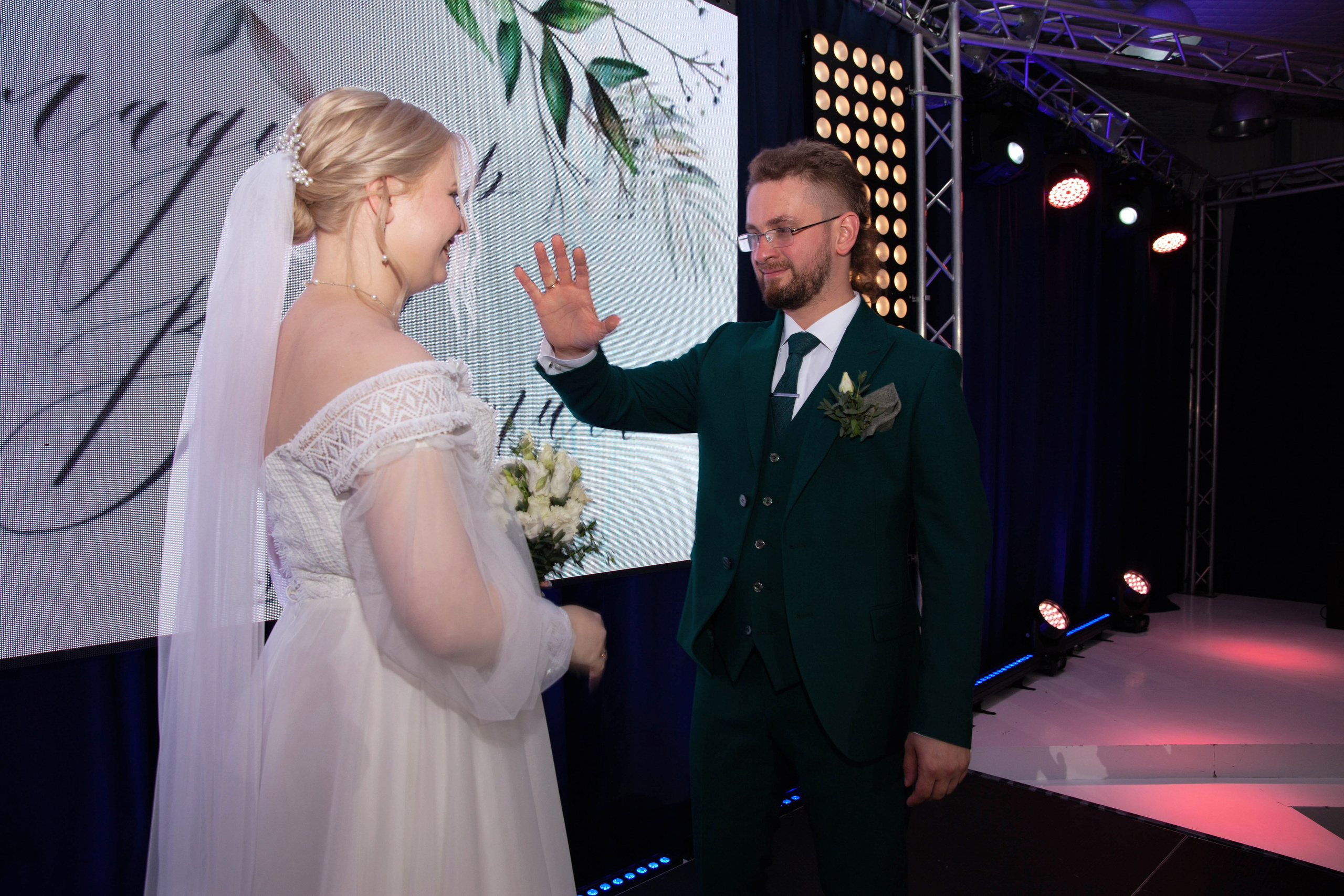 Владимир и Валя. Иван Ефремов фотограф в городе Владивостоке