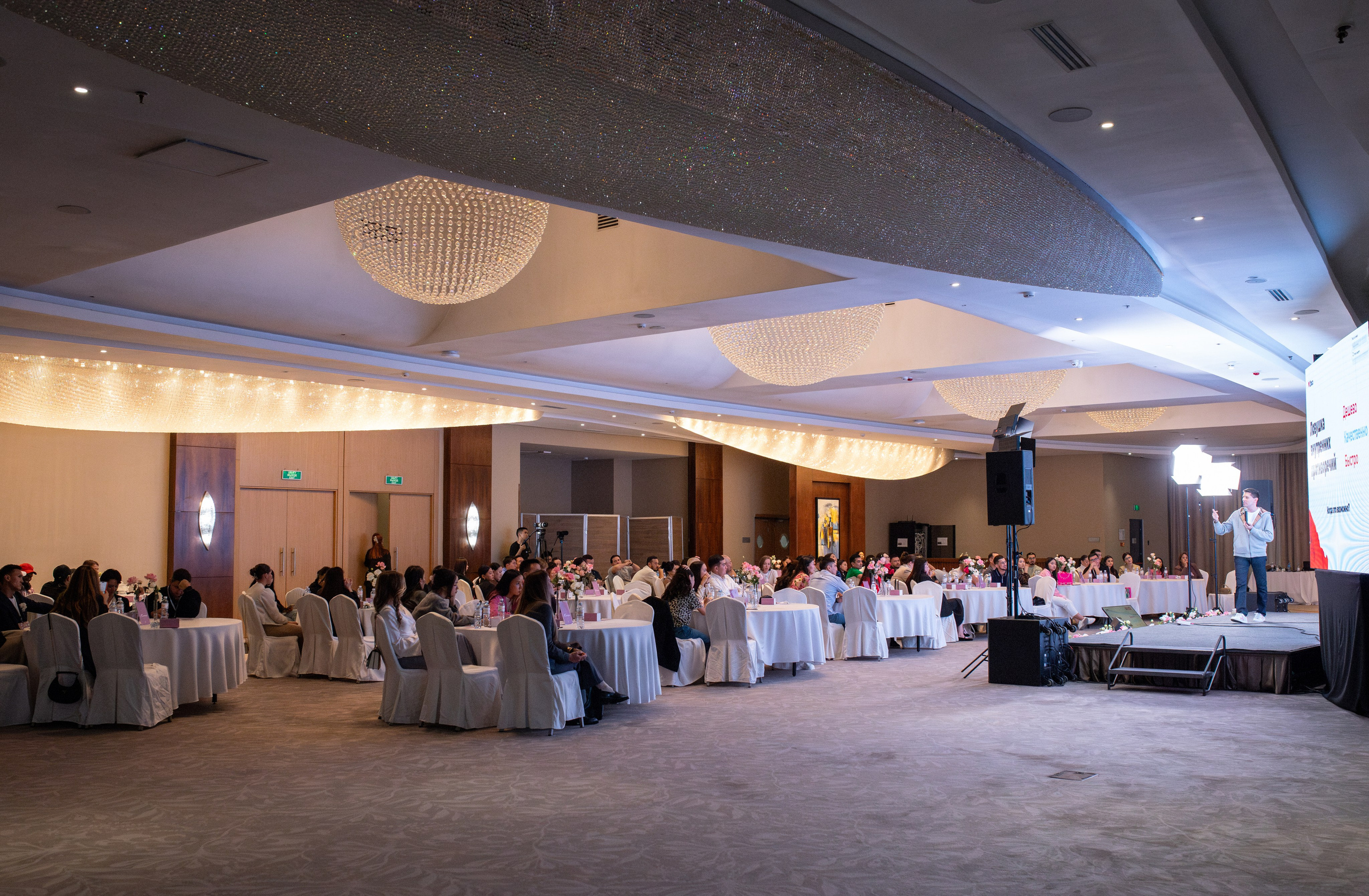 Royal Flowers. Фотограф Алматы — Ляззат