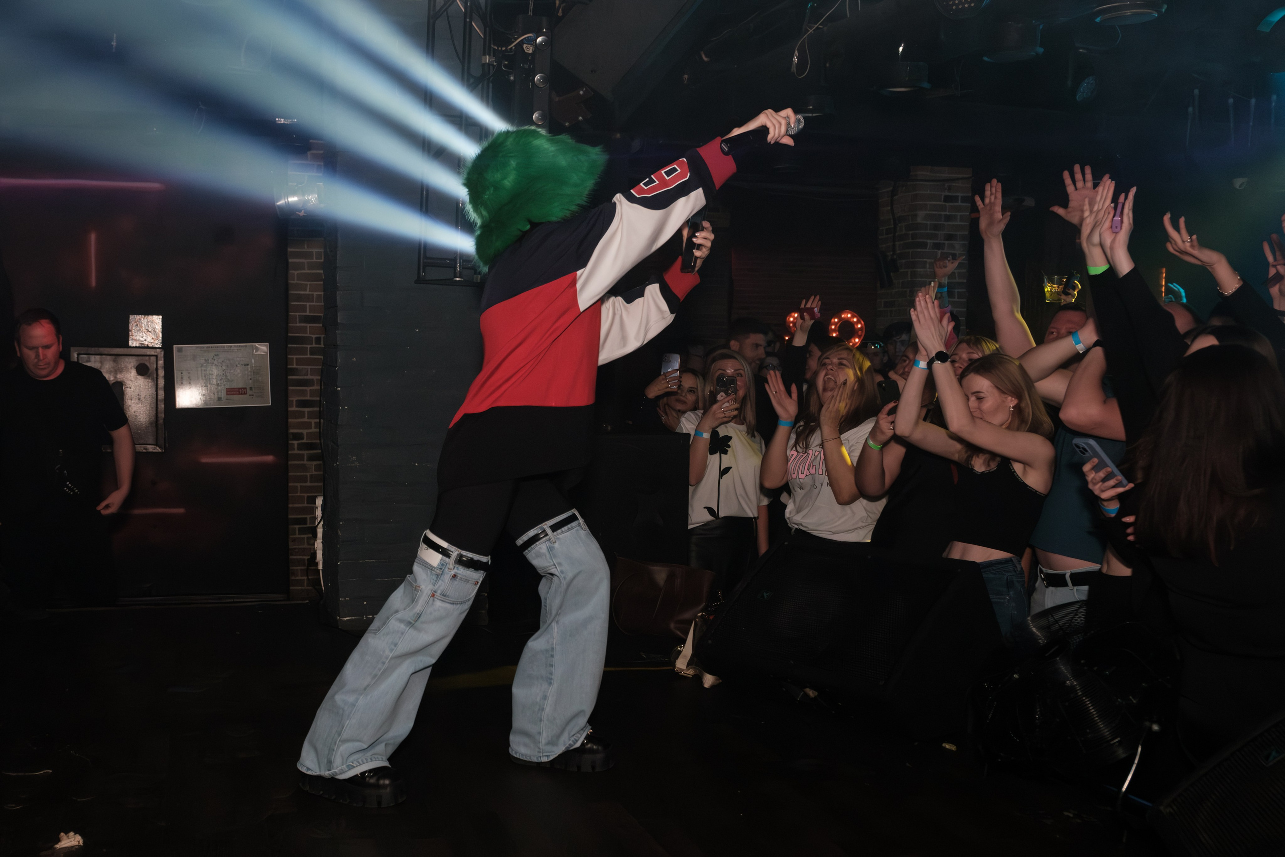 Вечеринка в клубе «Сова». Концерт группы «Инфинити». Профессиональный фотограф в Москве и МО Денис Кулешов