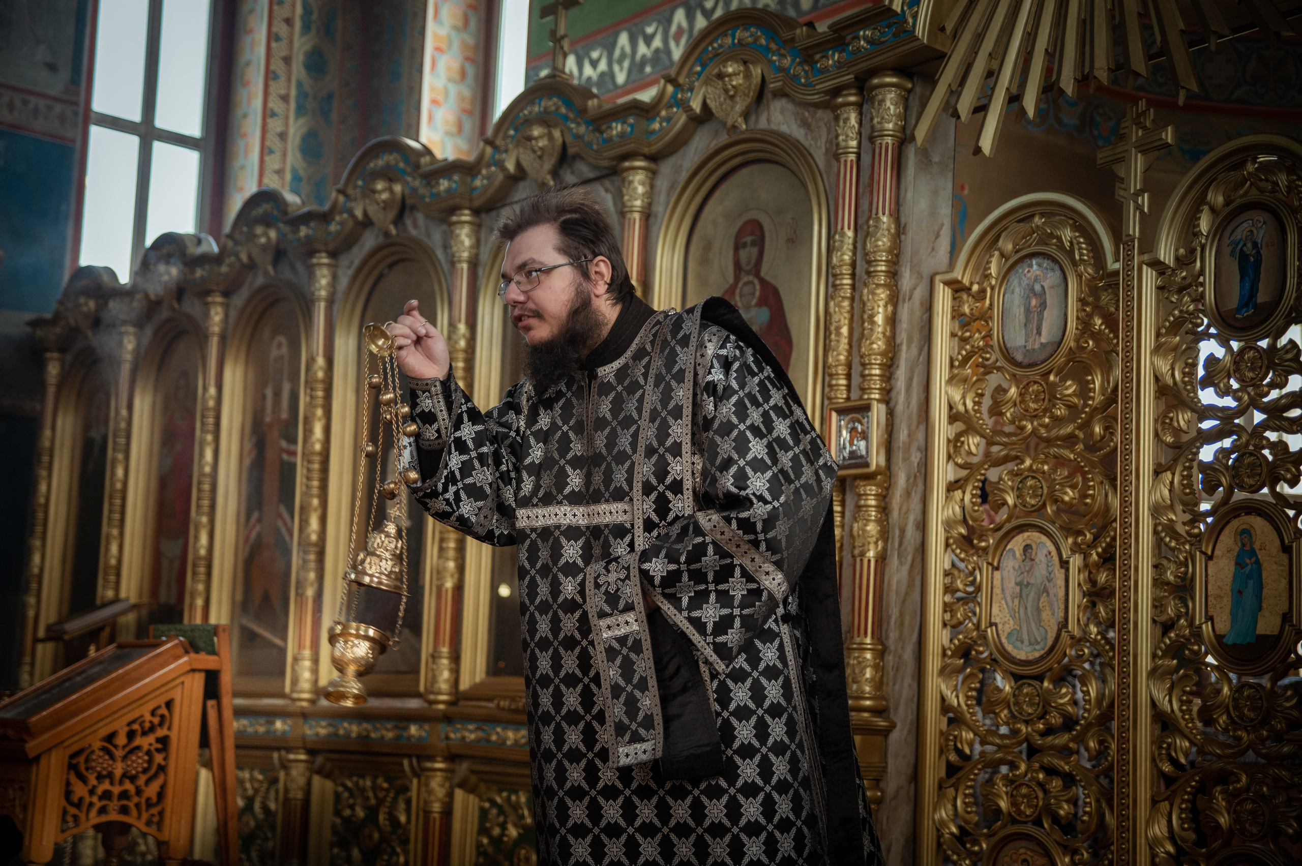 Преждеосвящение Даров. Храм Серафима Саровского. Церковный, семейный и репортажный фотограф Волгоград, Волжский