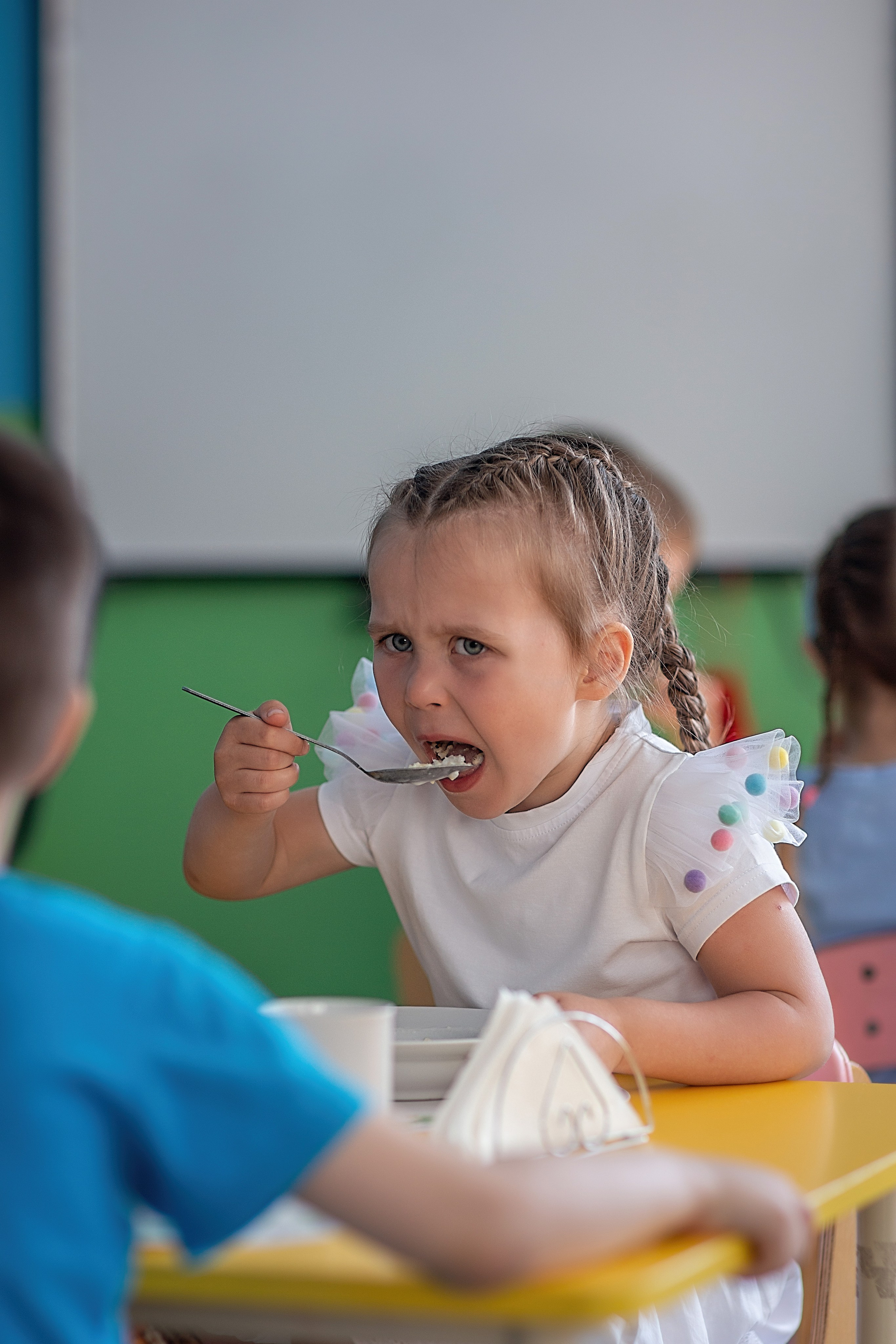 Весна в саду_2024 год. Семейный фотограф в Санкт-Петербурге