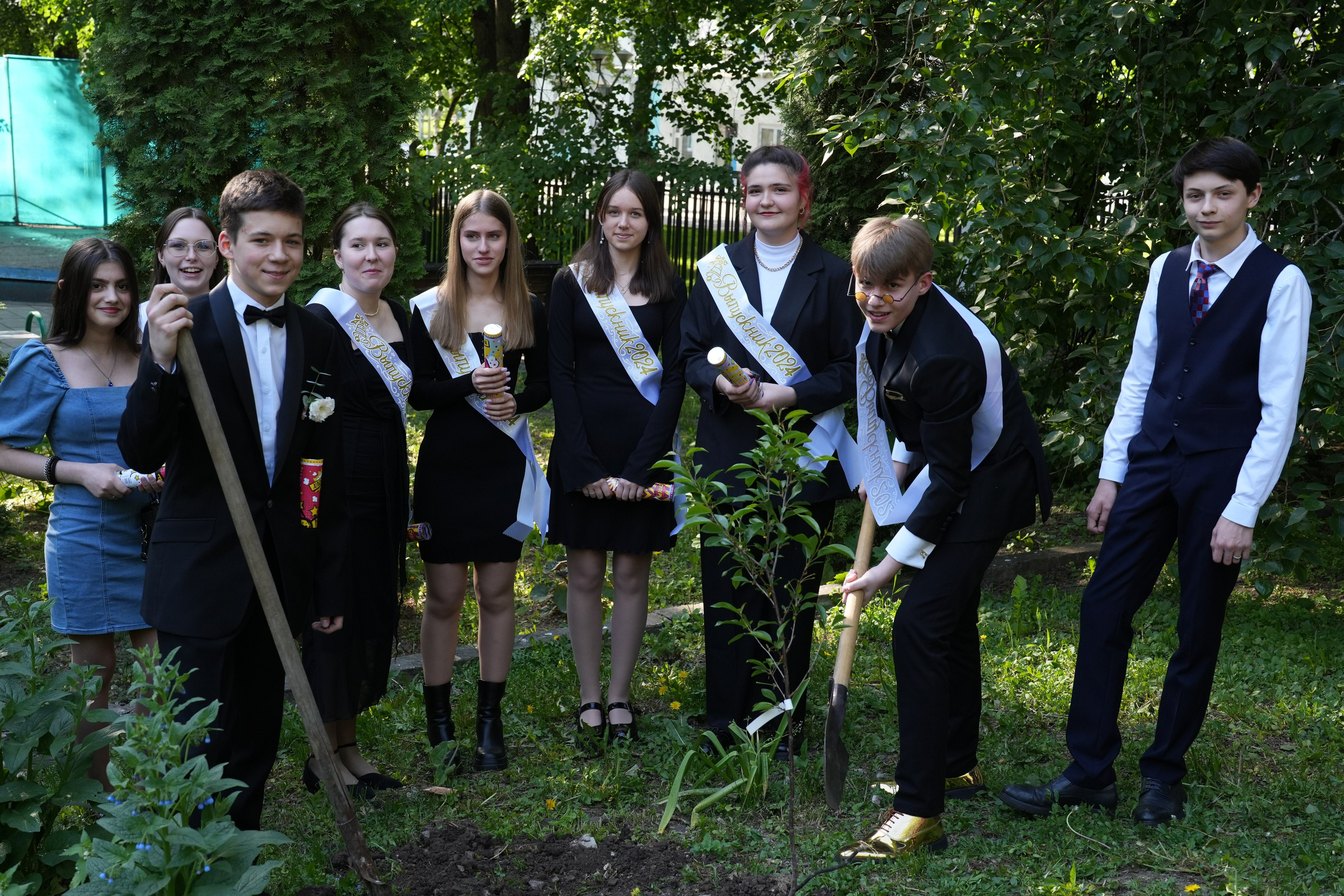 Выпускной в музыкально-хоровой школе г. Москвы № 106. Семейный и детский фотограф в Москве Оксана Чибизова