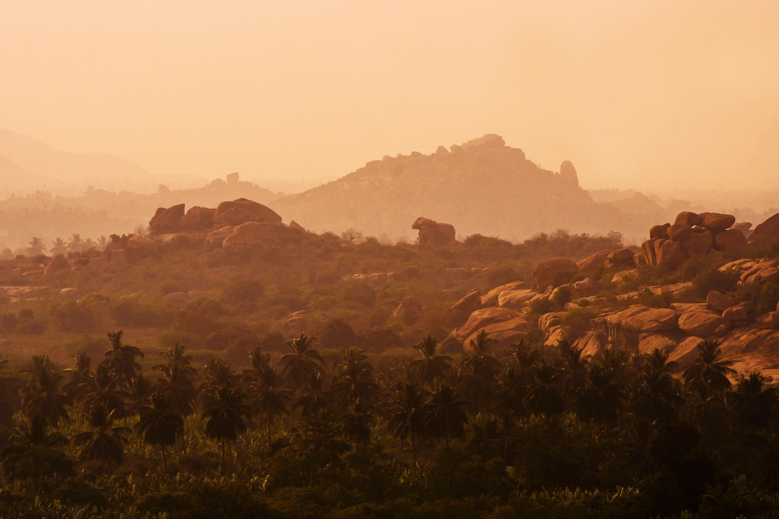 Hampi street. Iraogo
