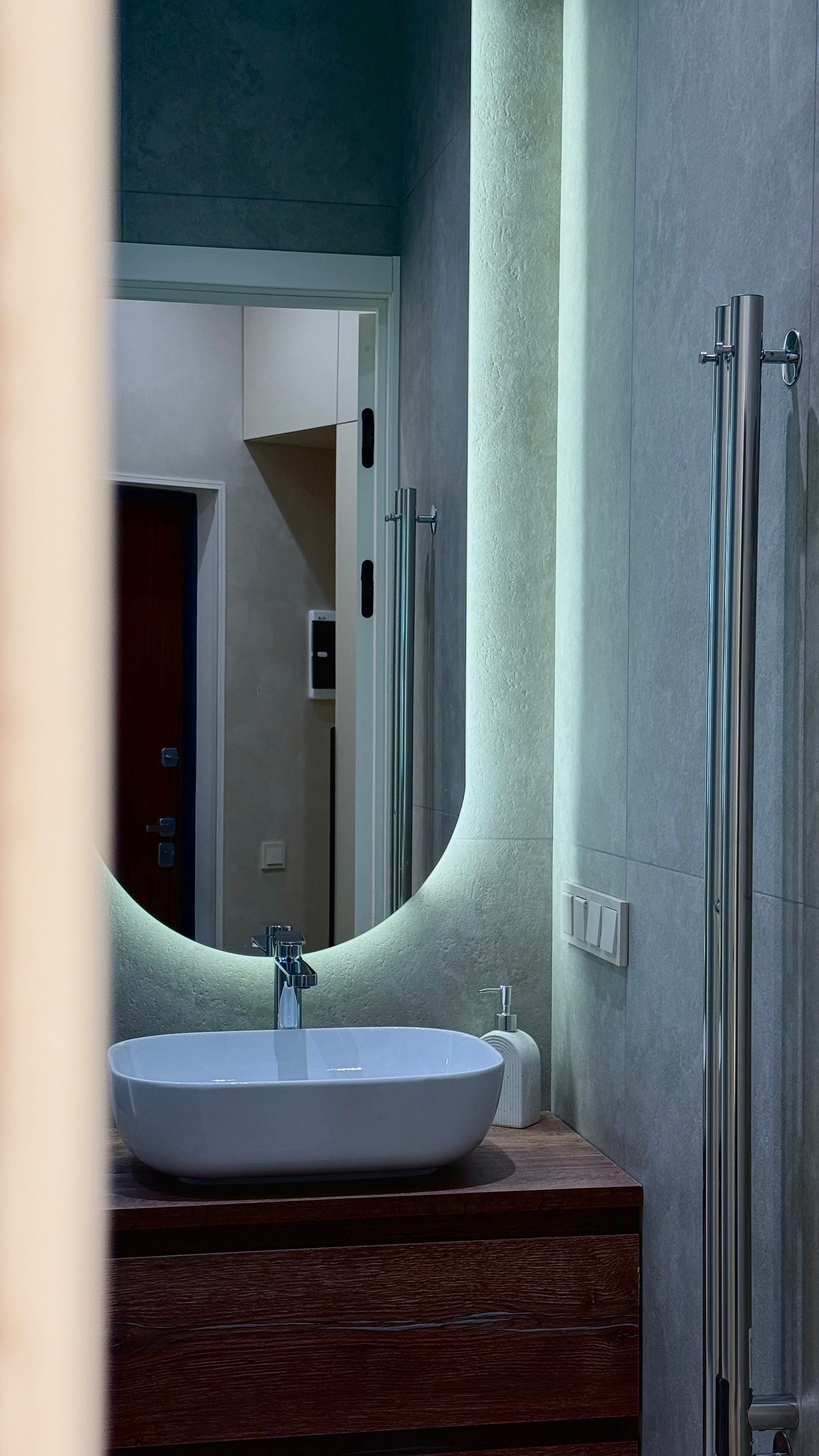 ЖК ID Park Pobedy. Квартира на сачу в долгосрочную аренду уровня комфорт плюс. Дизайн-студия интерьеров Юлии Ивановой