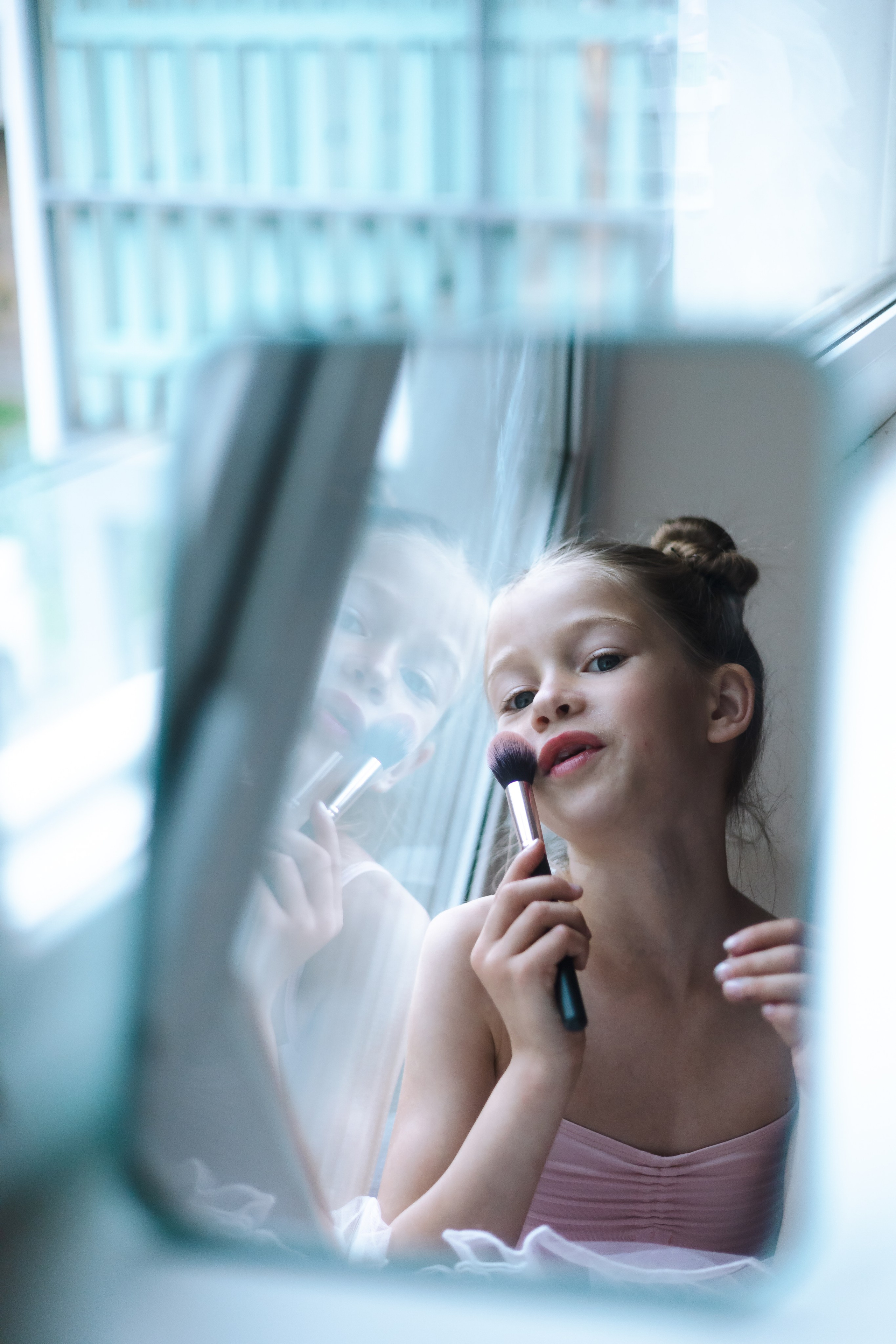 Студия макияжа для девочек во Владивостоке — Само Совершенство. Школа для девочек во Владивостоке — Само Совершенство