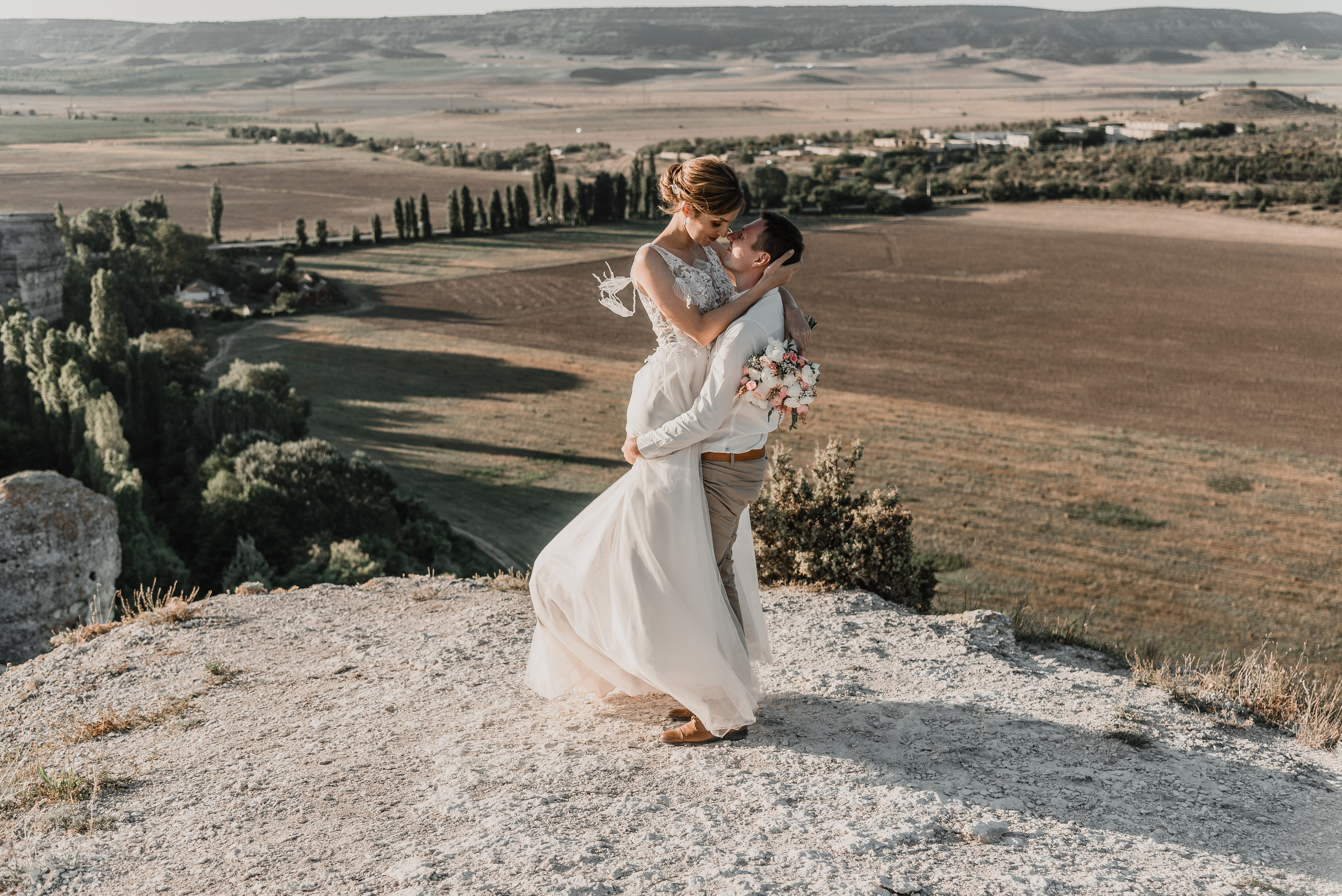 Дарья Сергей. Гора Крокодил. Свадебный фотограф Анна Хочева