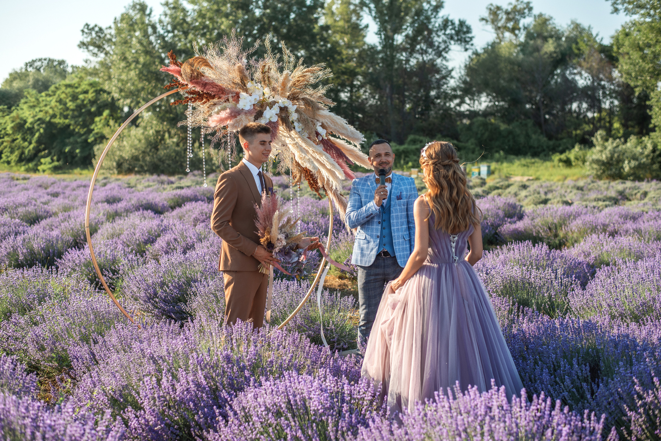 Лавандовое поле. Выездная церемония. Свадебный фотограф Анна Хочева