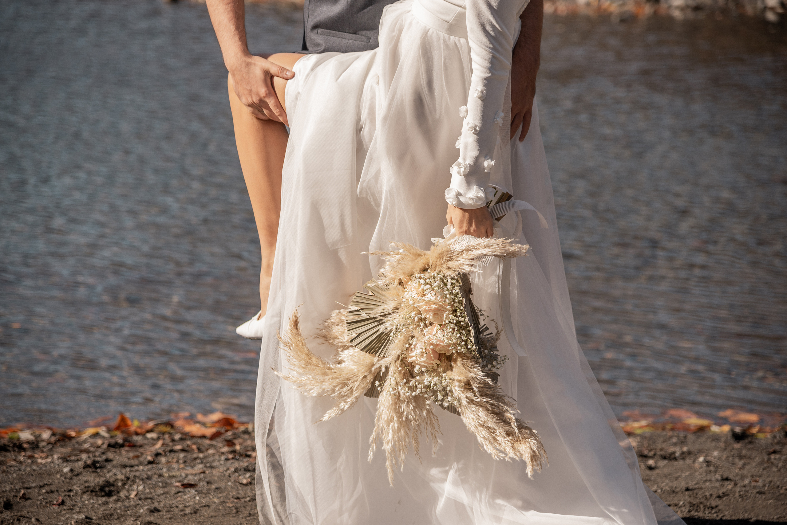 На озере в горах. Свадебный фотограф Анна Хочева