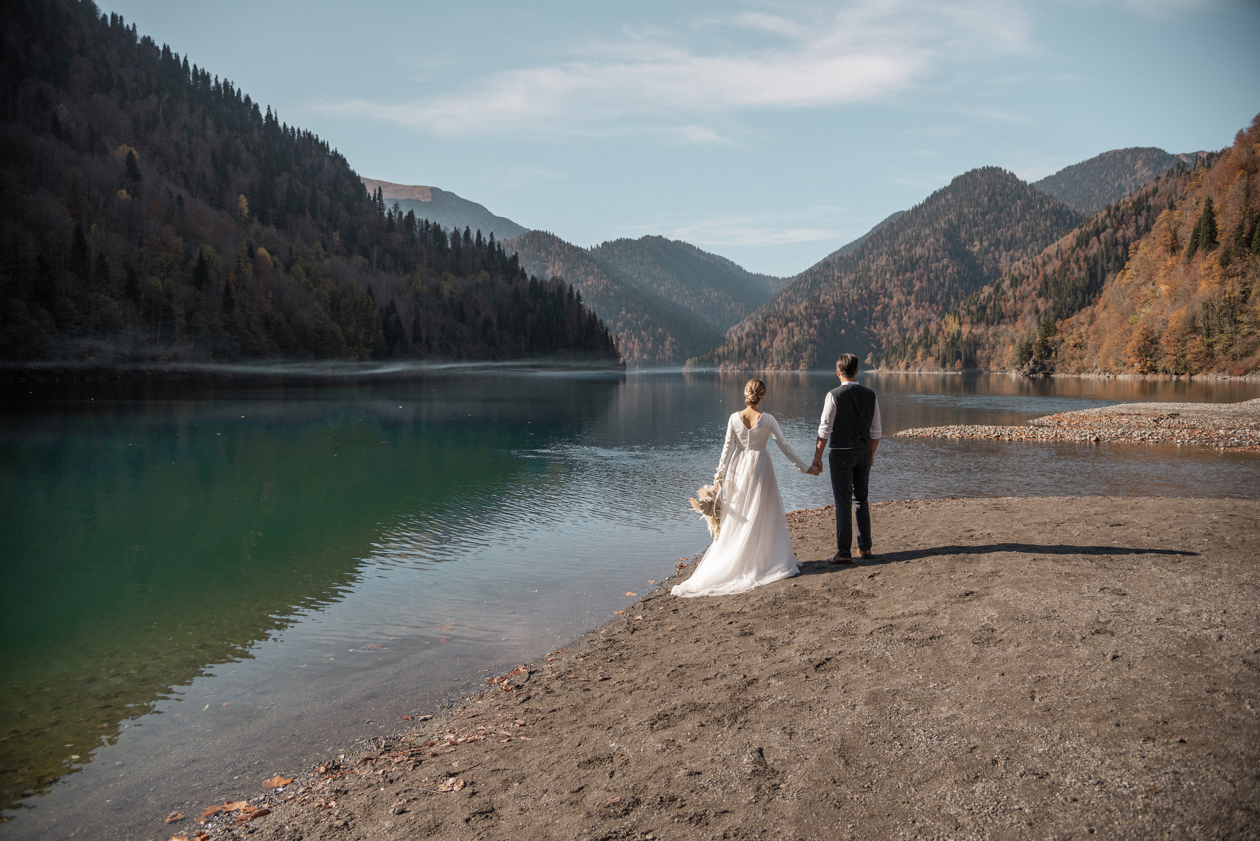 На озере в горах. Свадебный фотограф Анна Хочева