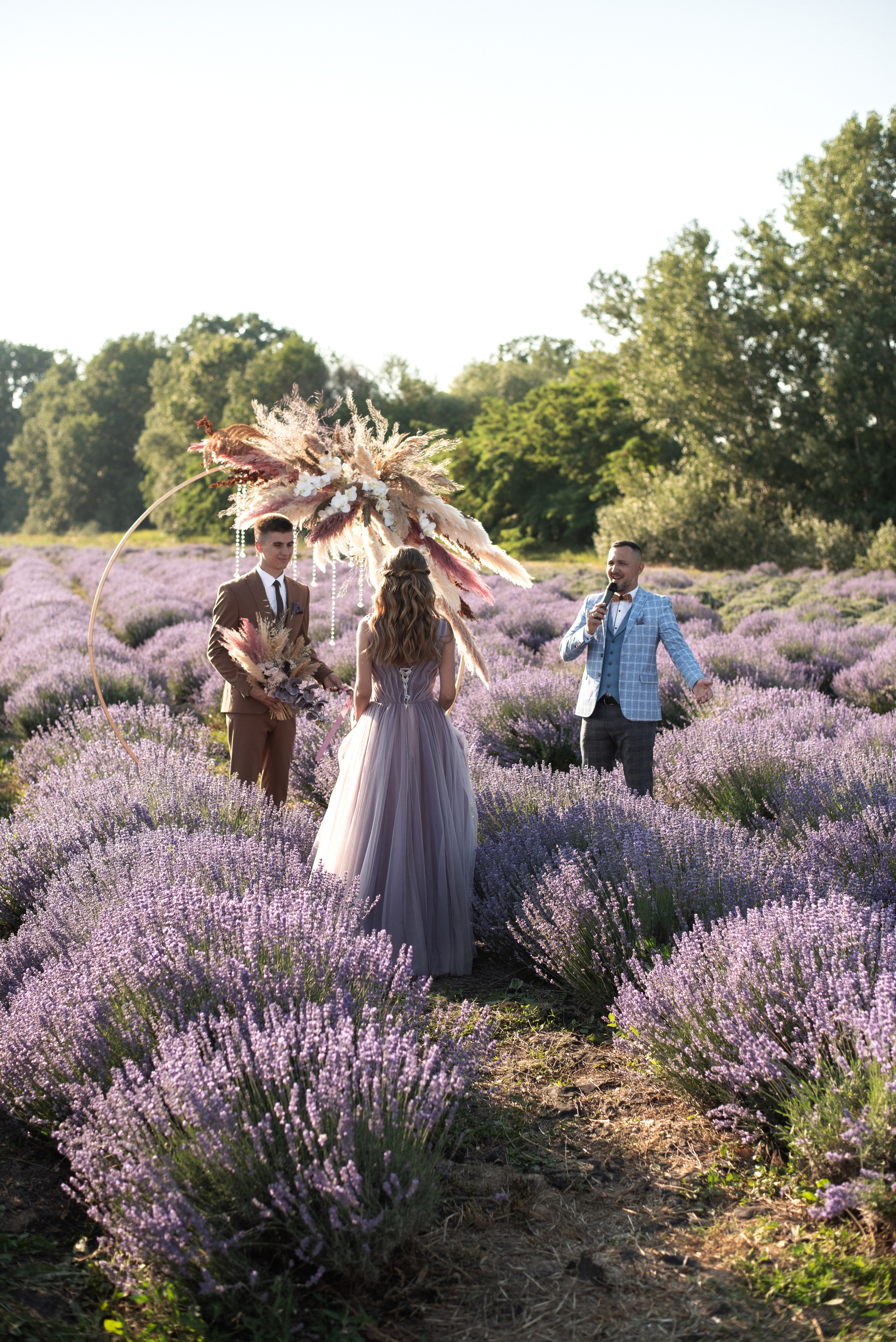 Лавандовое поле. Выездная церемония. Свадебный фотограф Анна Хочева
