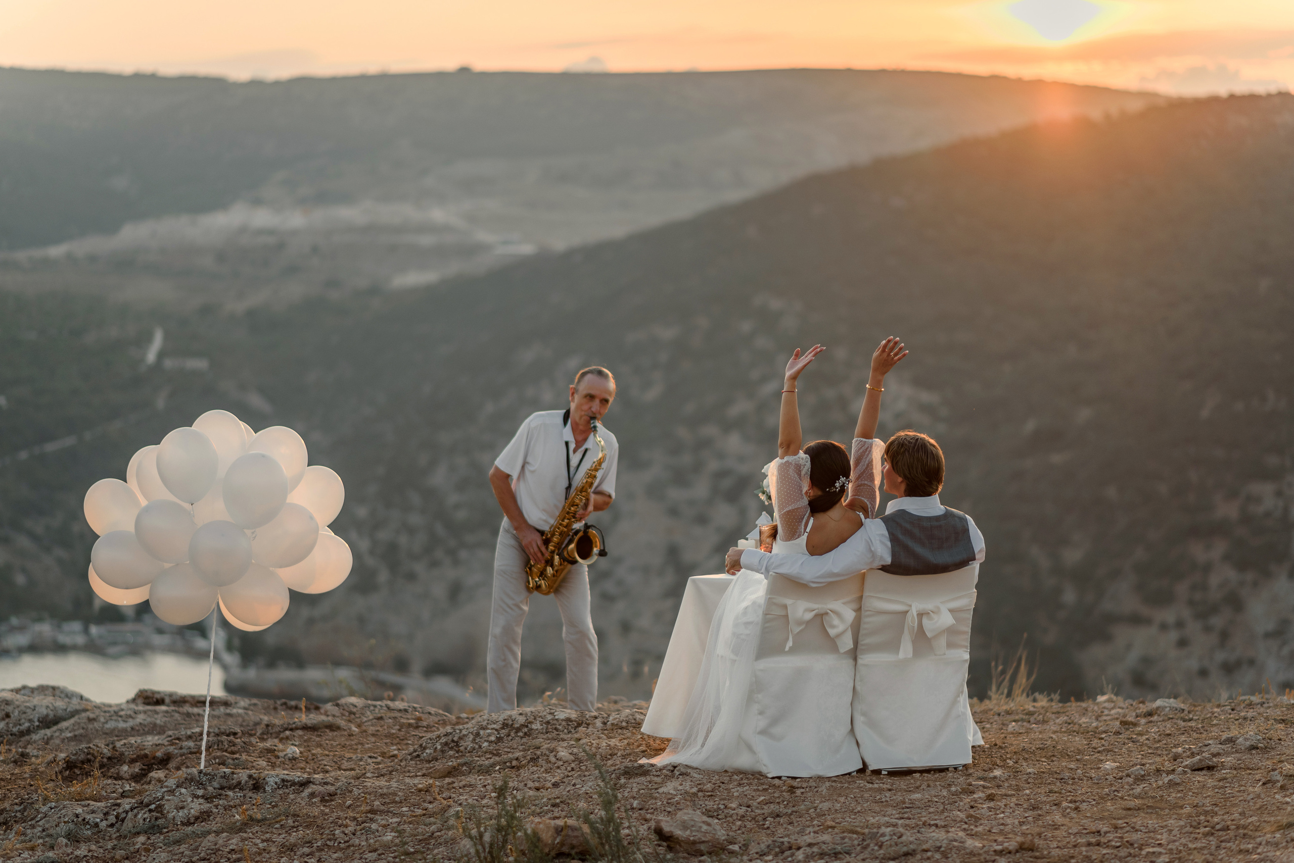 Сергей и Юля. Закат в Балаклаве. Свадебный фотограф Анна Хочева