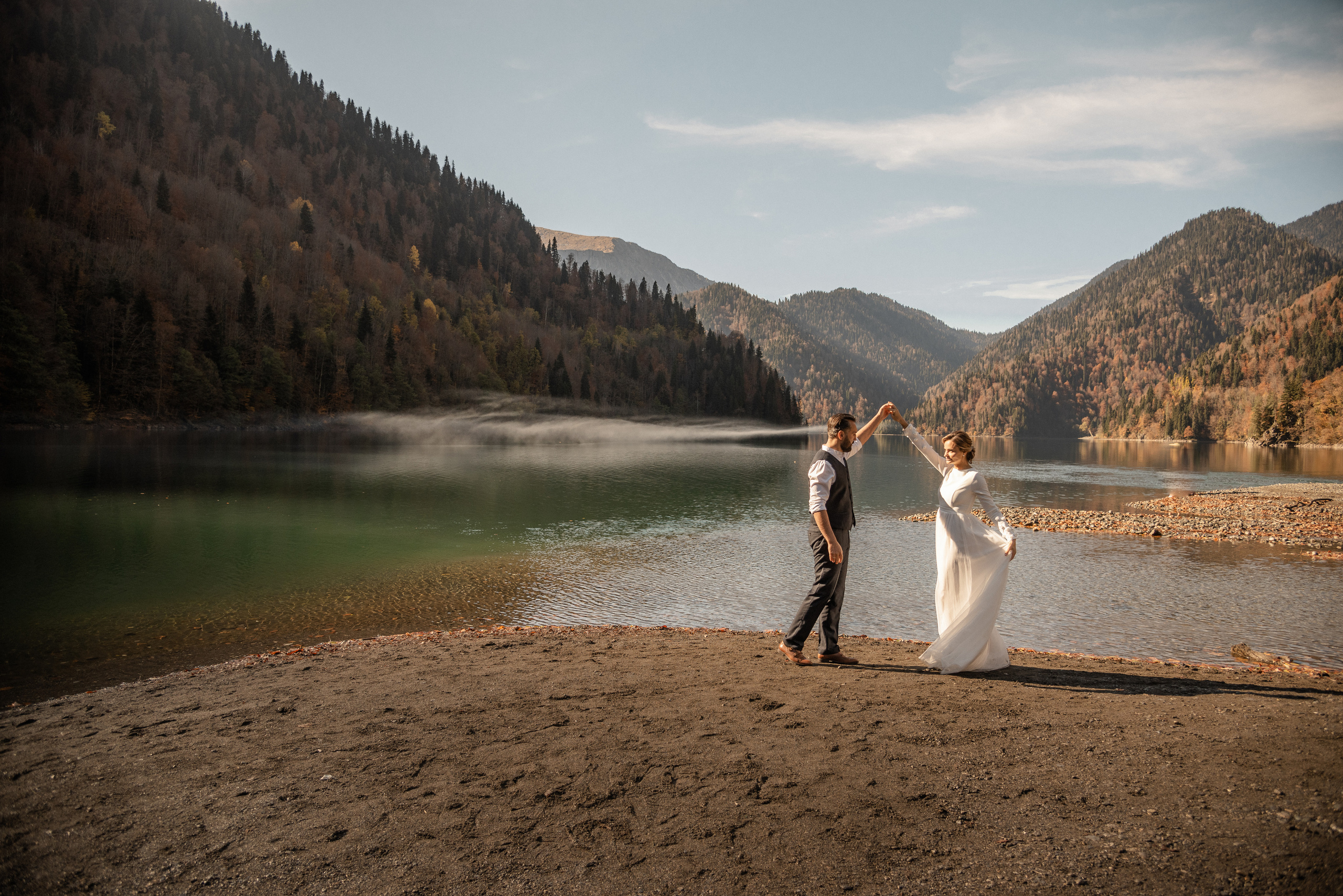 На озере в горах. Свадебный фотограф Анна Хочева