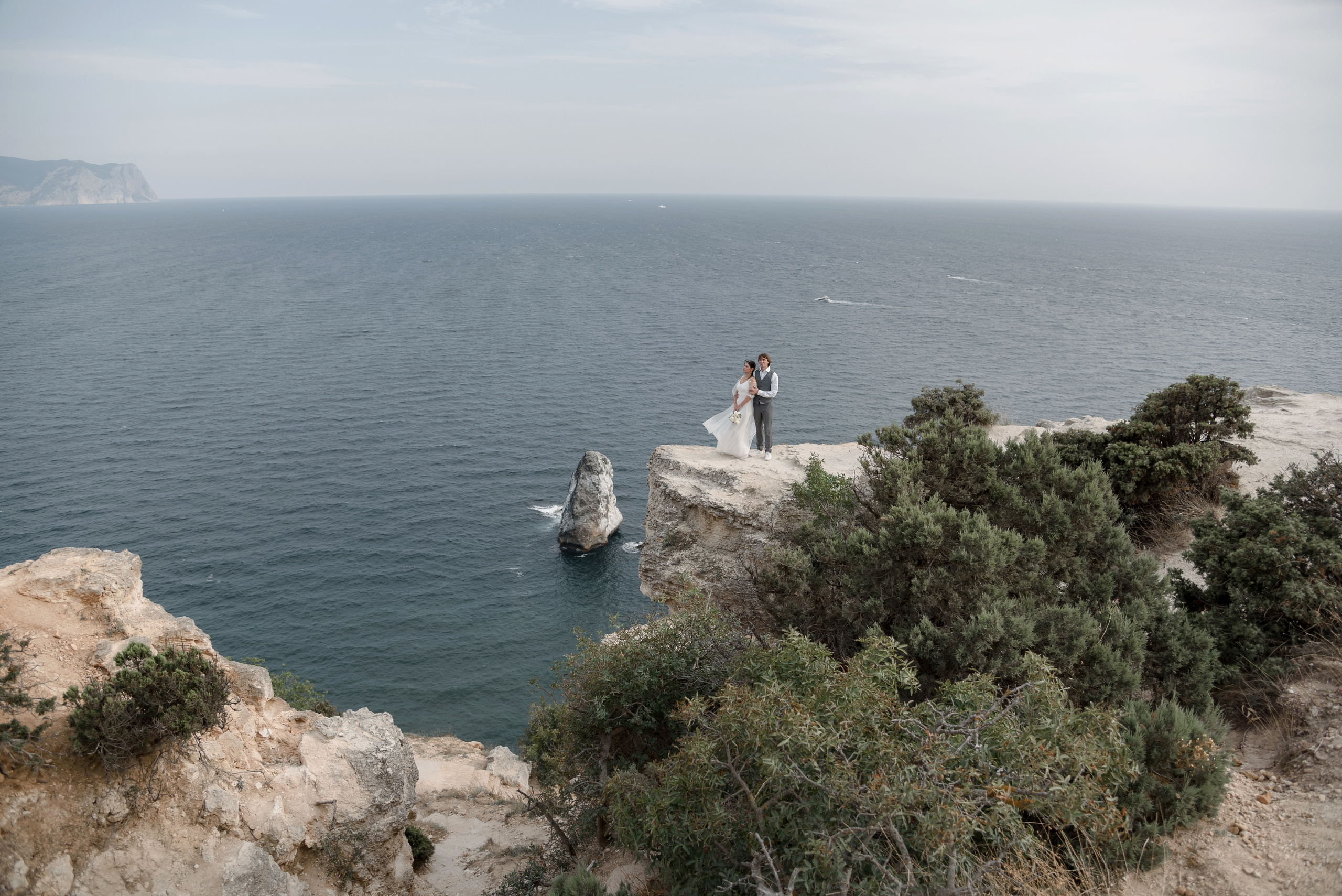 Сергей и Юля. Закат в Балаклаве. Свадебный фотограф Анна Хочева