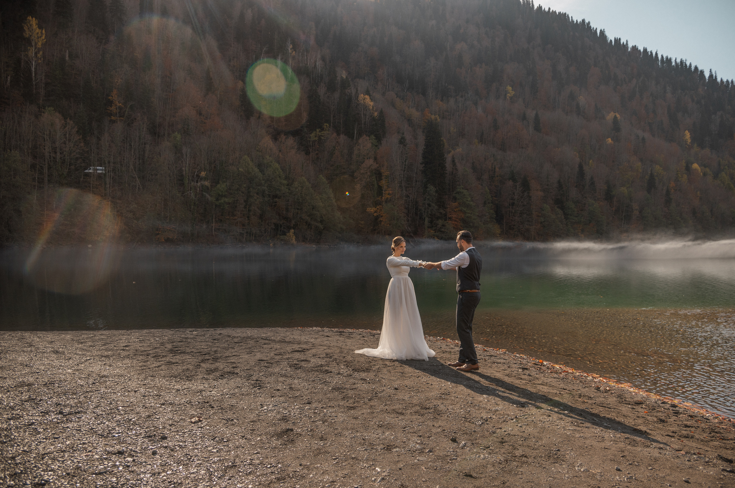 На озере в горах. Свадебный фотограф Анна Хочева